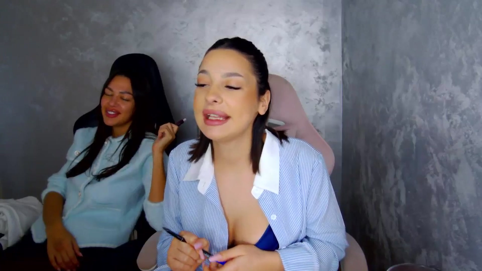 Gallery image thumbnail from WonderWomann's myfreecams stream on, 01/27/2026, 16:27 image 5 of 20