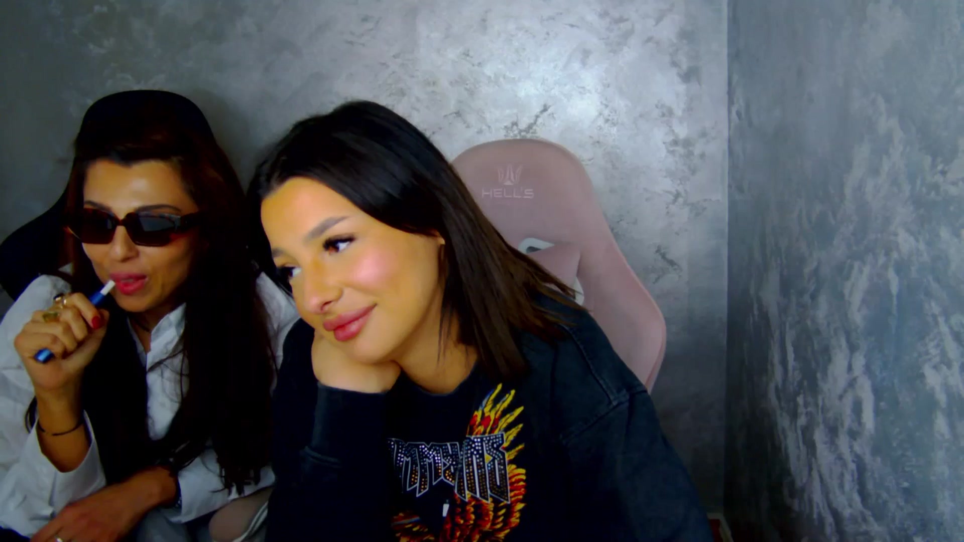 Gallery image thumbnail from WonderWomann's myfreecams stream on, 01/28/2026, 15:33 image 12 of 20