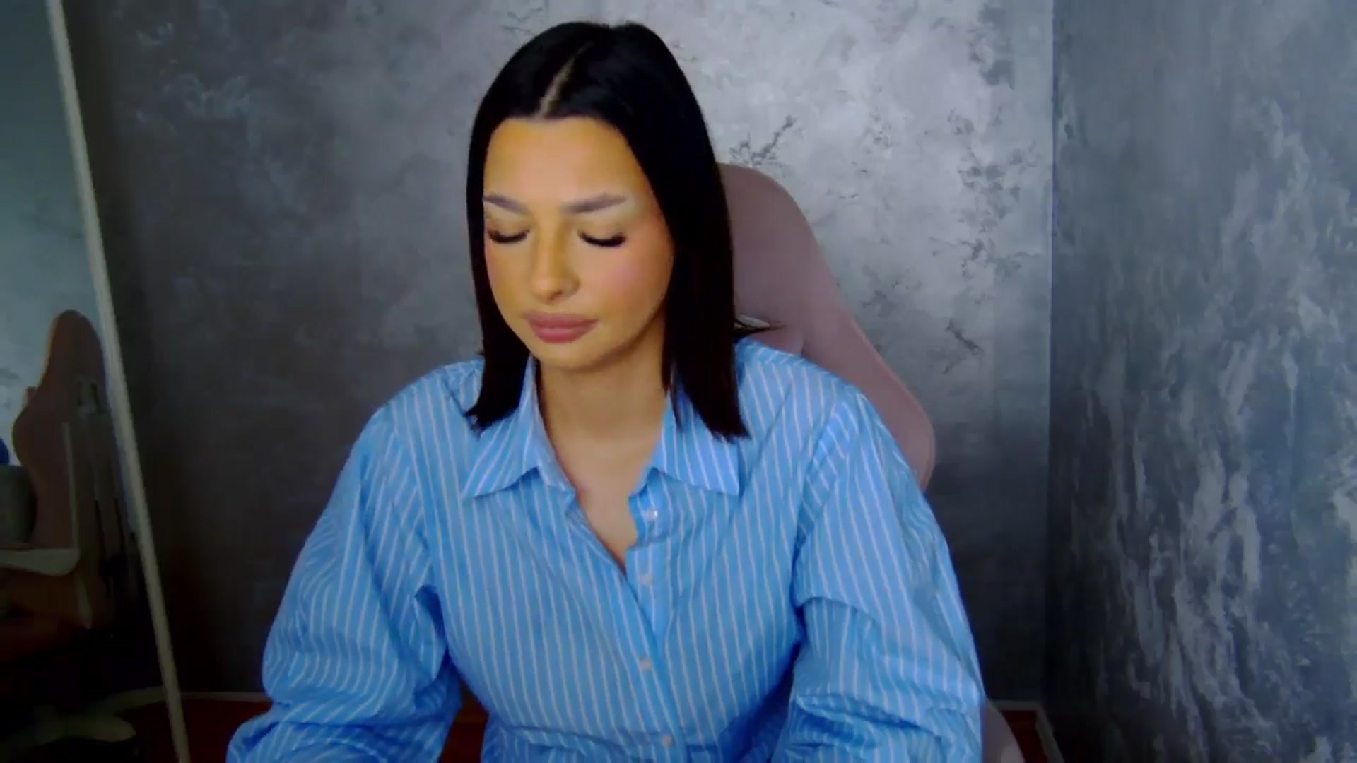 Gallery image thumbnail from WonderWomann's myfreecams stream on, 01/29/2026, 15:46 image 14 of 20