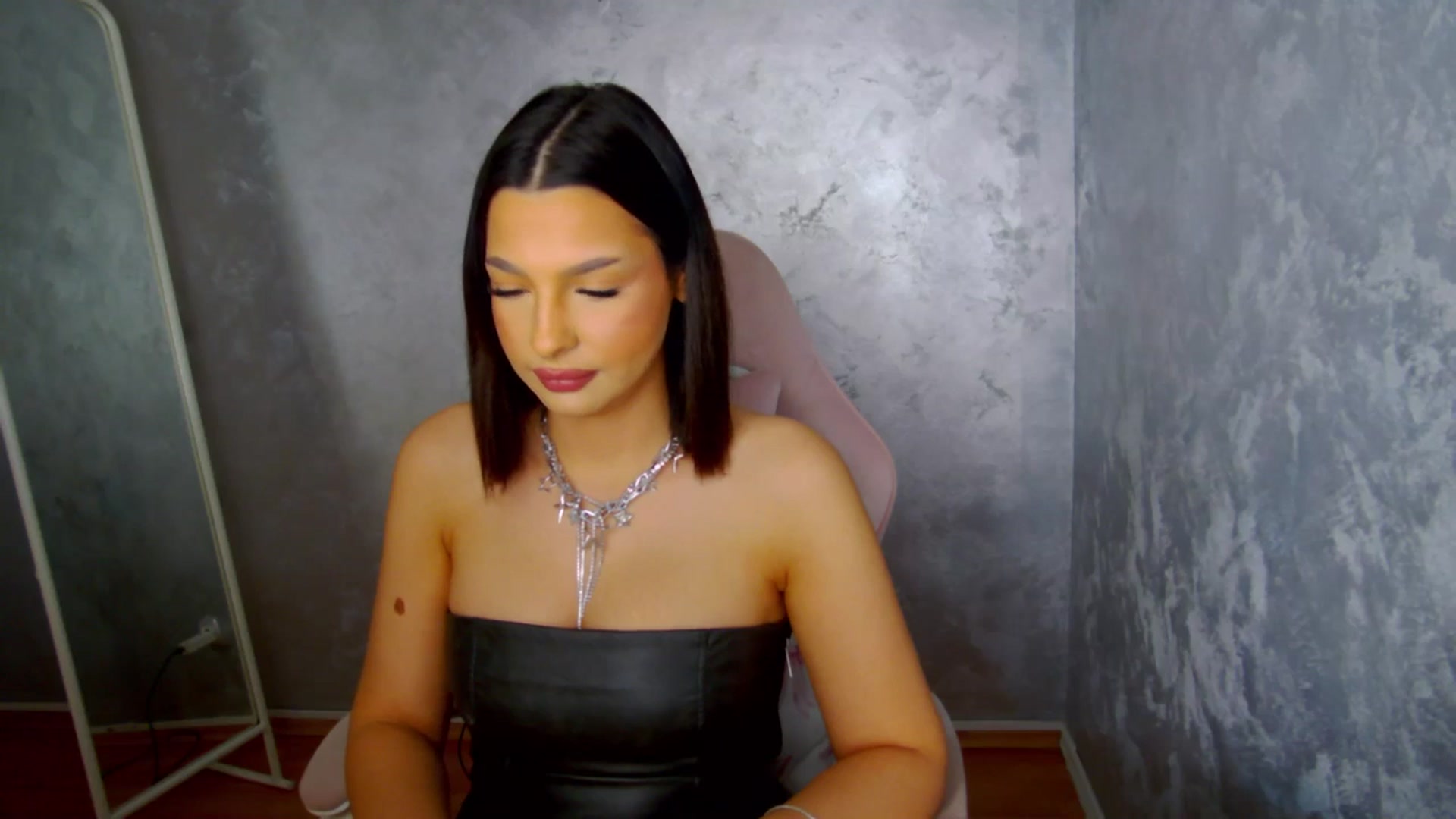 Gallery image thumbnail from WonderWomann's myfreecams stream on, 01/30/2026, 15:13 image 18 of 20