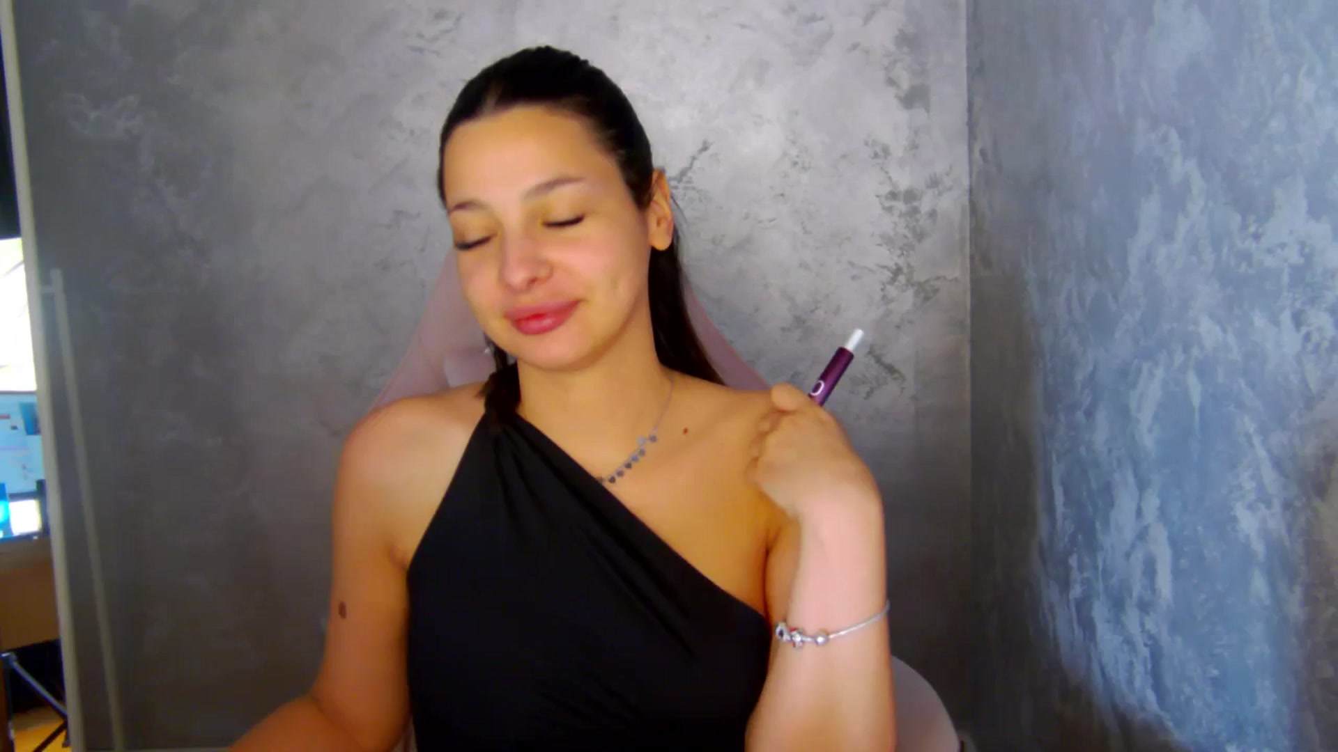 Gallery image thumbnail from WonderWomann's myfreecams stream on, 02/03/2026, 16:01 image 17 of 20
