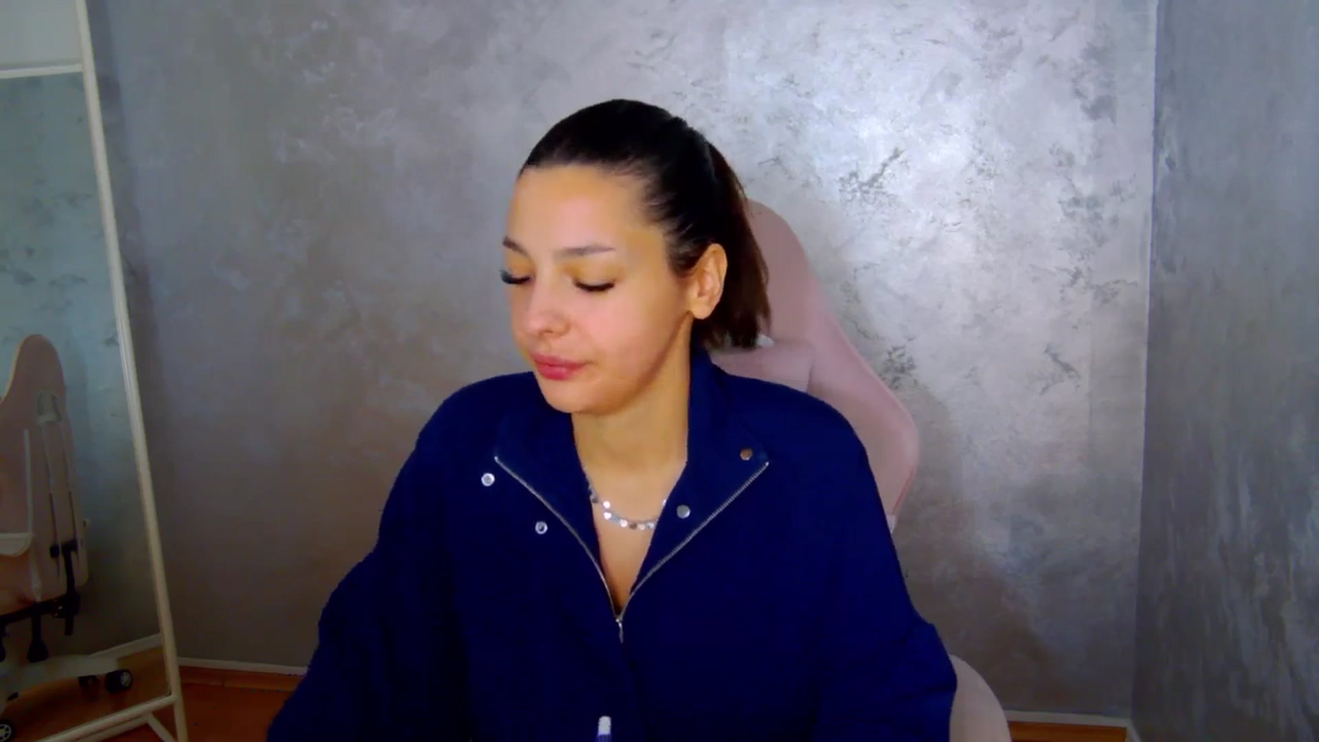 Gallery image thumbnail from WonderWomann's myfreecams stream on, 02/04/2026, 16:04 image 16 of 20