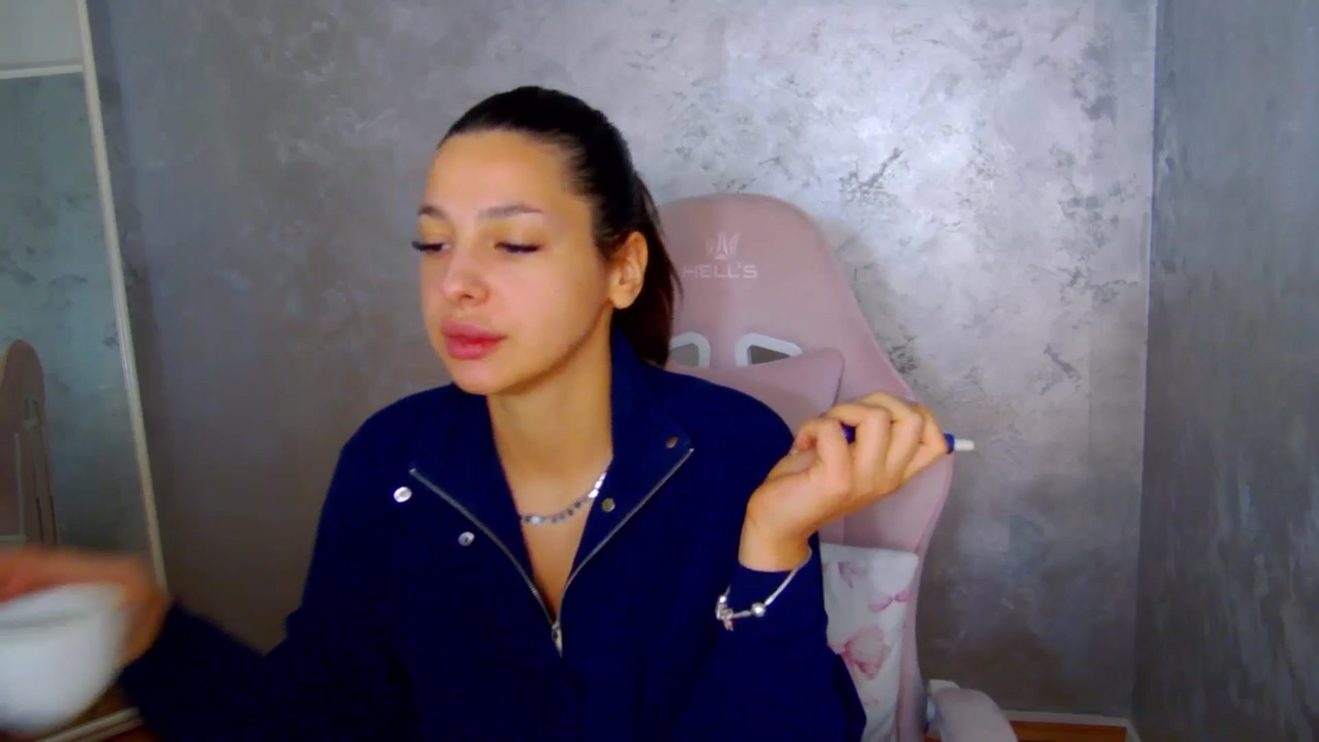 Gallery image thumbnail from WonderWomann's myfreecams stream on, 02/04/2026, 16:04 image 9 of 20