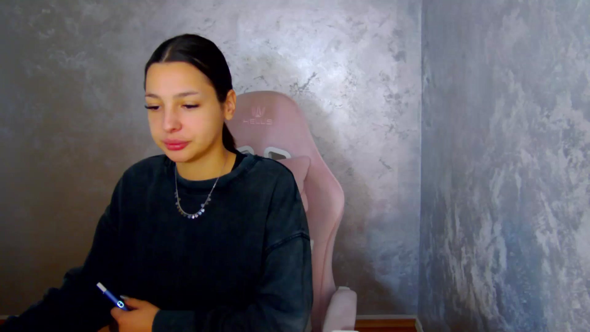 Gallery image thumbnail from WonderWomann's myfreecams stream on, 02/05/2026, 14:38 image 12 of 20
