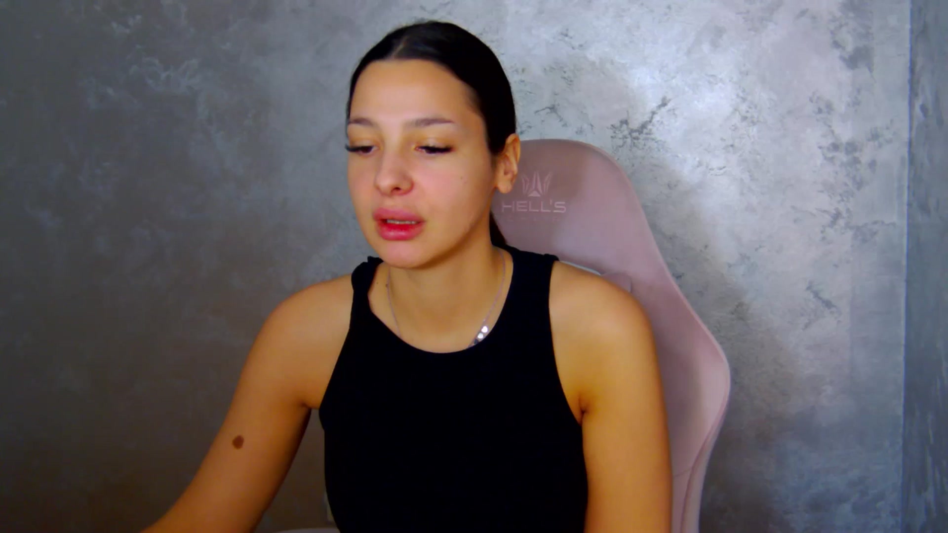Gallery image thumbnail from WonderWomann's myfreecams stream on, 02/05/2026, 15:21 image 2 of 20