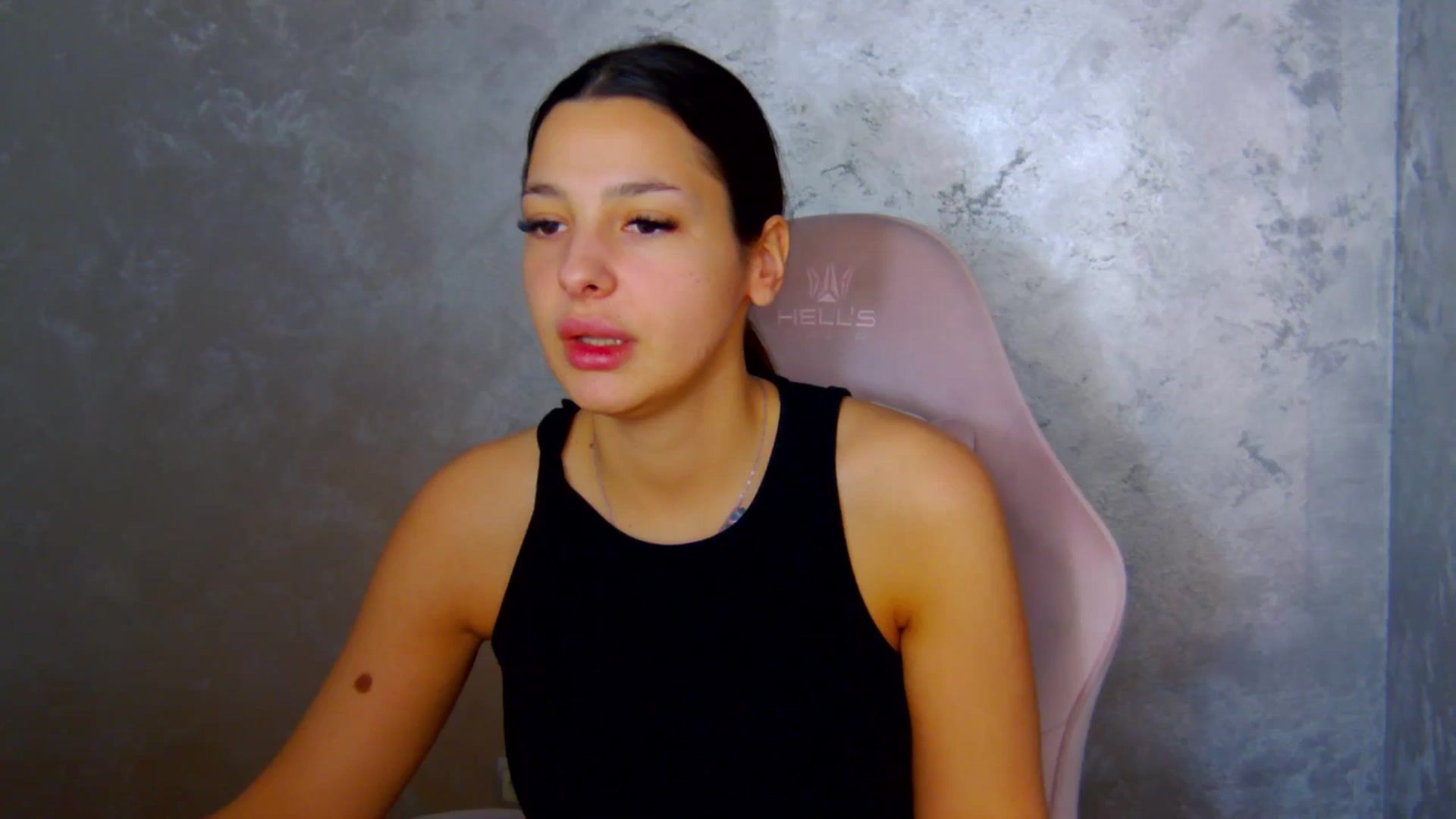 Gallery image thumbnail from WonderWomann's myfreecams stream on, 02/05/2026, 15:21 image 1 of 20