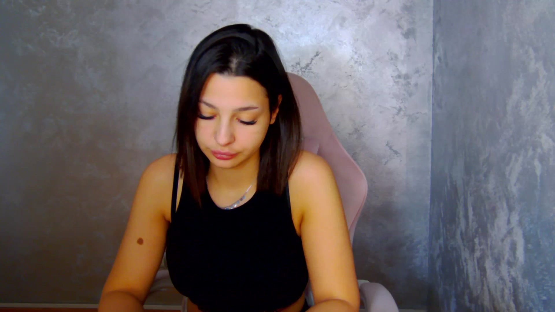 Gallery image thumbnail from WonderWomann's myfreecams stream on, 02/06/2026, 14:31 image 11 of 20