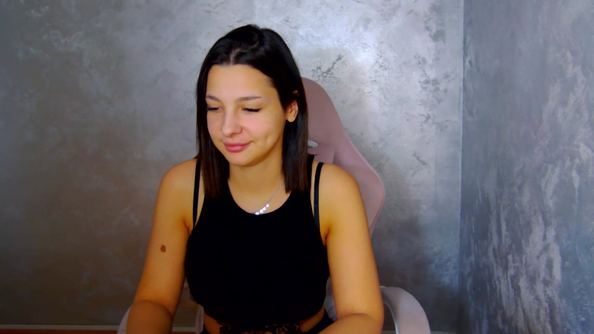 Gallery image thumbnail from WonderWomann's myfreecams stream on, 02/06/2026, 14:31 image 15 of 20