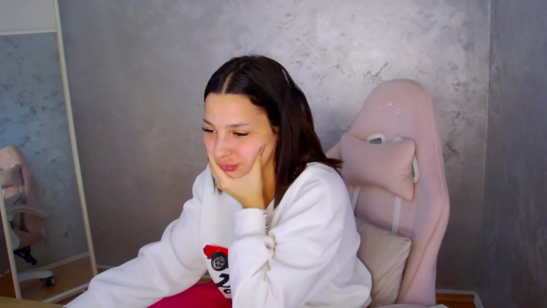 Gallery image thumbnail from WonderWomann's myfreecams stream on, 02/11/2026, 16:26 image 17 of 20