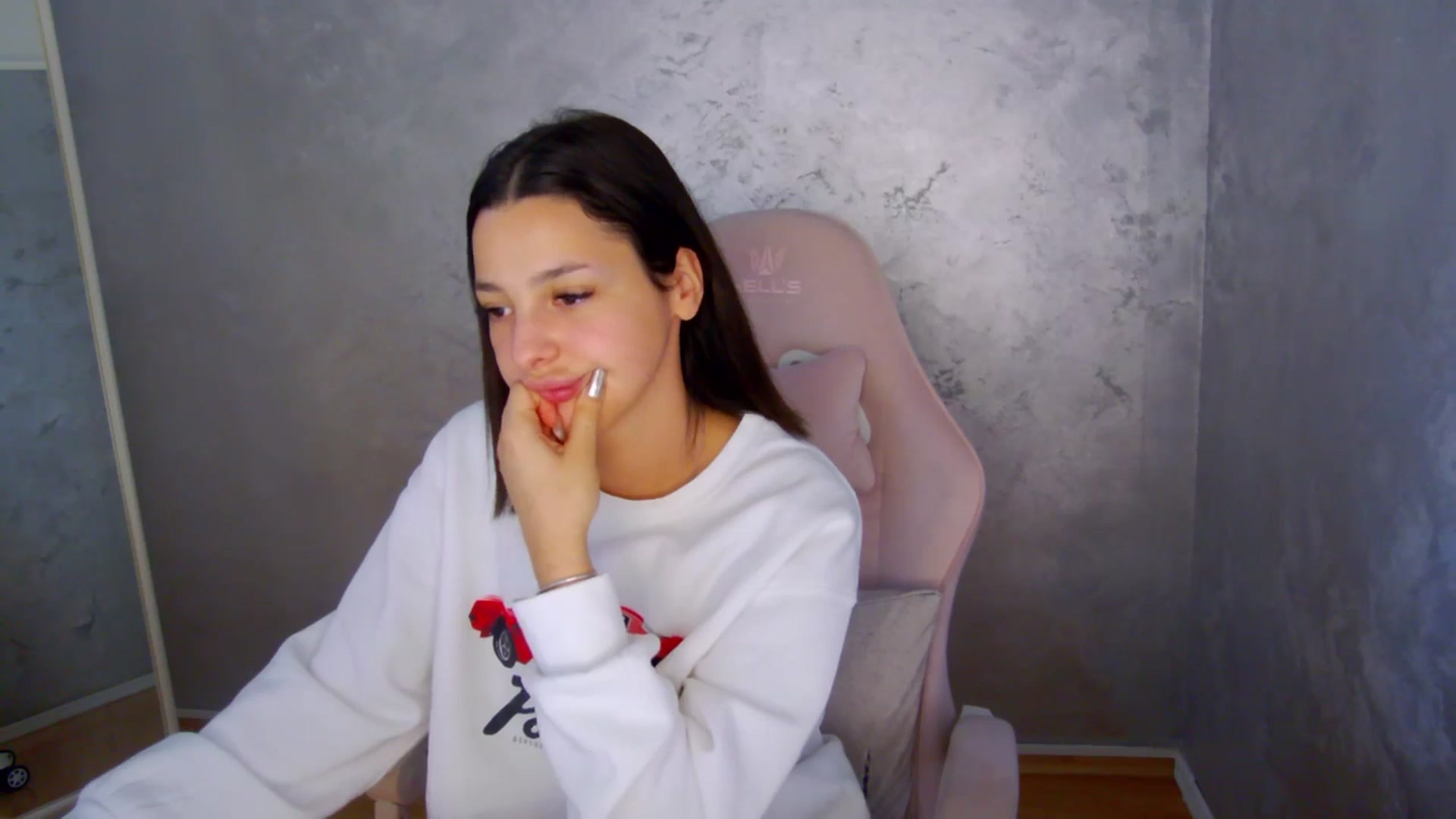 Gallery image thumbnail from WonderWomann's myfreecams stream on, 02/11/2026, 19:56 image 8 of 20