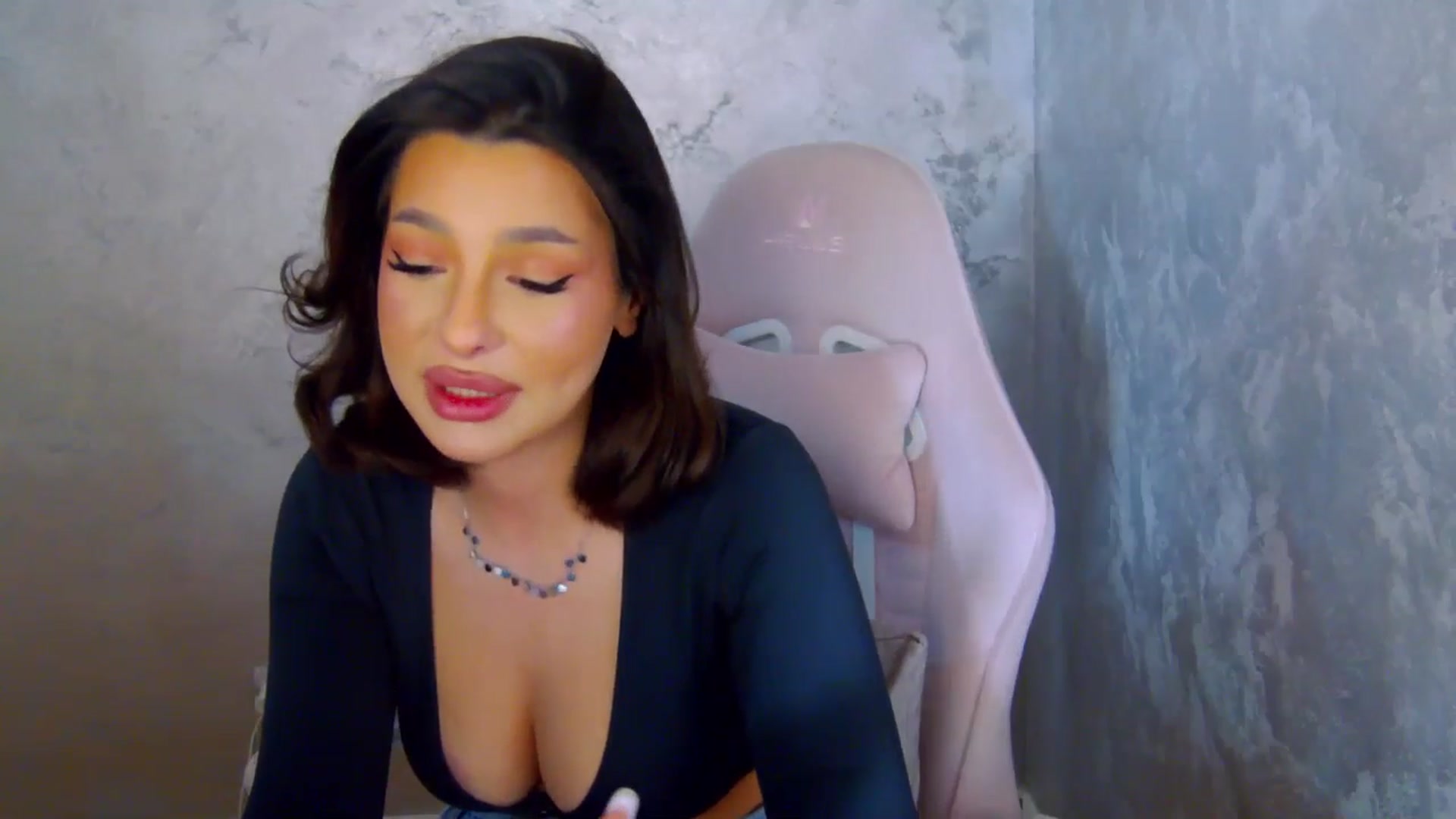 Gallery image thumbnail from WonderWomann's myfreecams stream on, 02/13/2026, 15:02 image 9 of 20