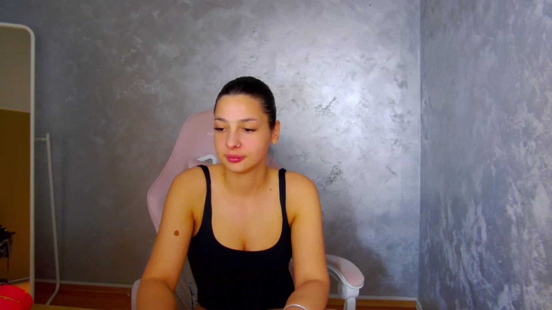 Gallery image thumbnail from WonderWomann's myfreecams stream on, 02/17/2026, 19:10 image 6 of 20