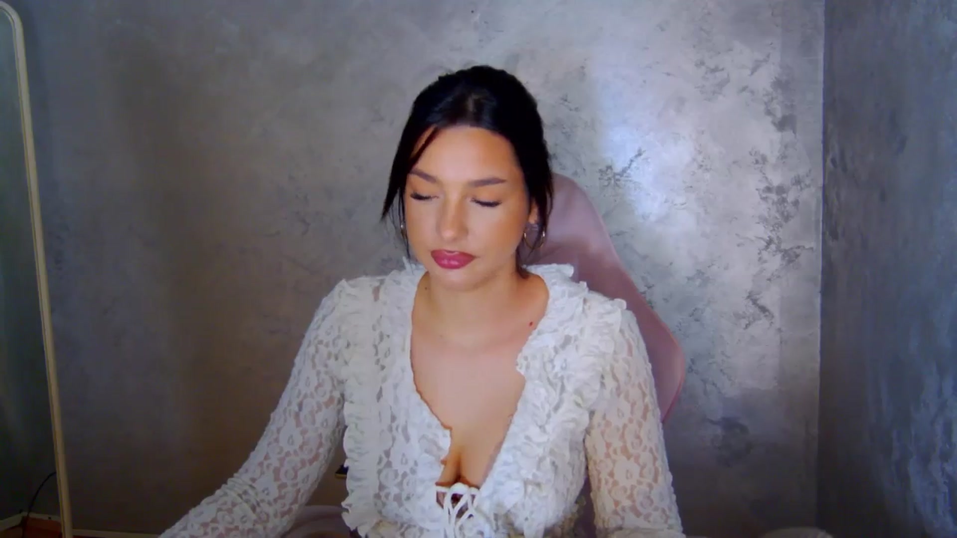 Gallery image thumbnail from WonderWomann's myfreecams stream on, 02/20/2026, 13:03 image 11 of 20