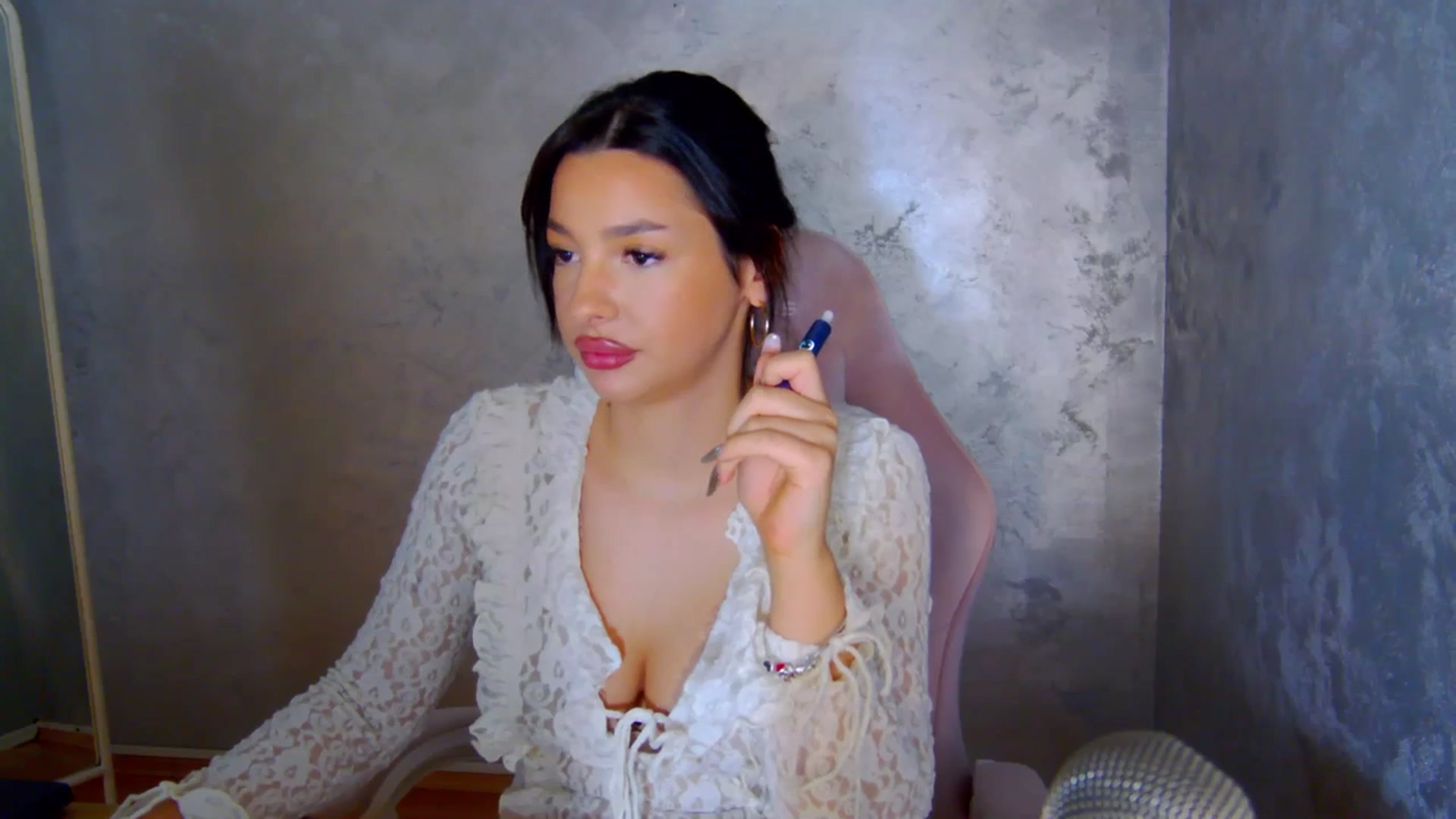 Gallery image thumbnail from WonderWomann's myfreecams stream on, 02/20/2026, 14:14 image 4 of 20
