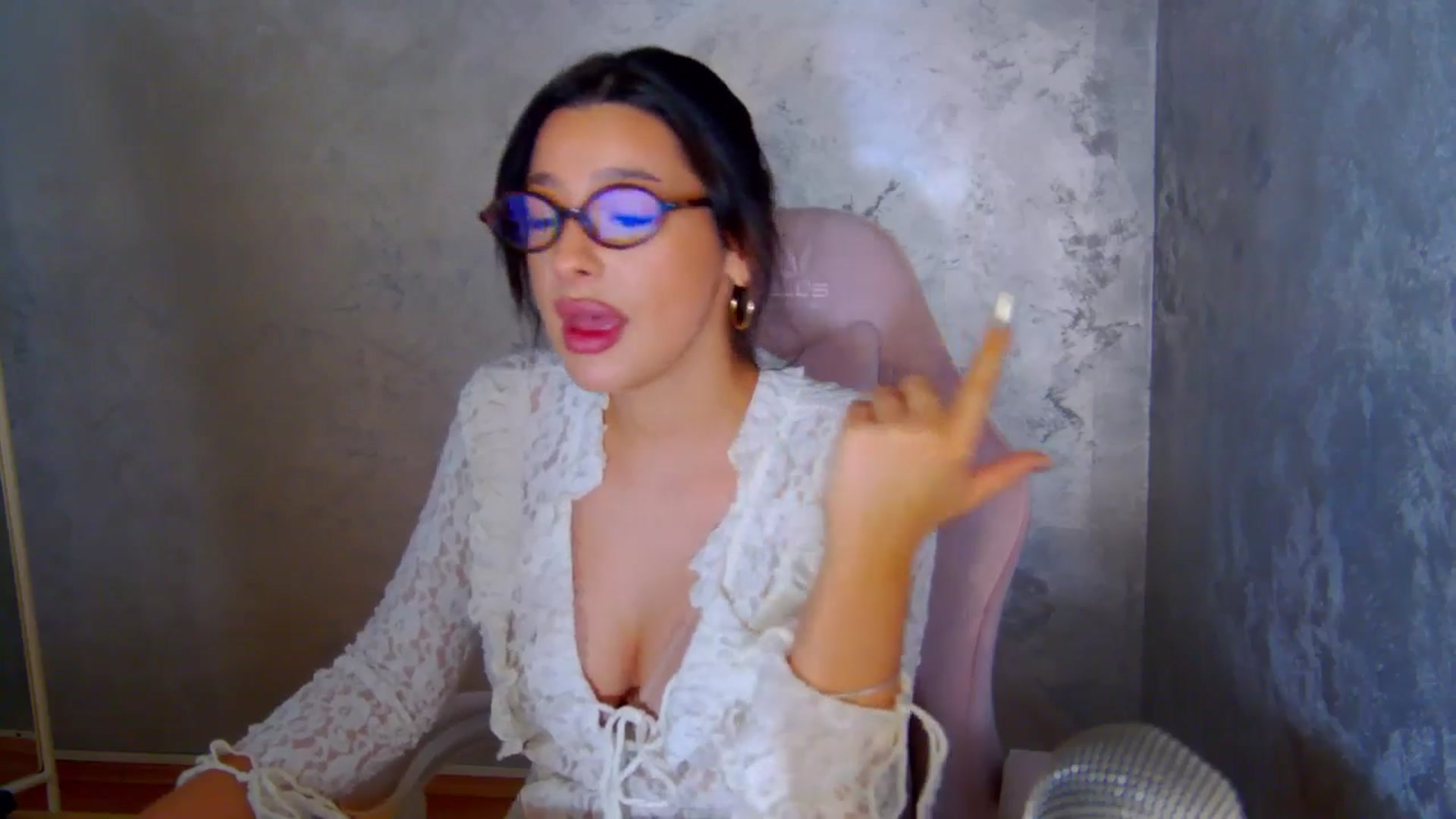 Gallery image thumbnail from WonderWomann's myfreecams stream on, 02/20/2026, 15:01 image 4 of 20