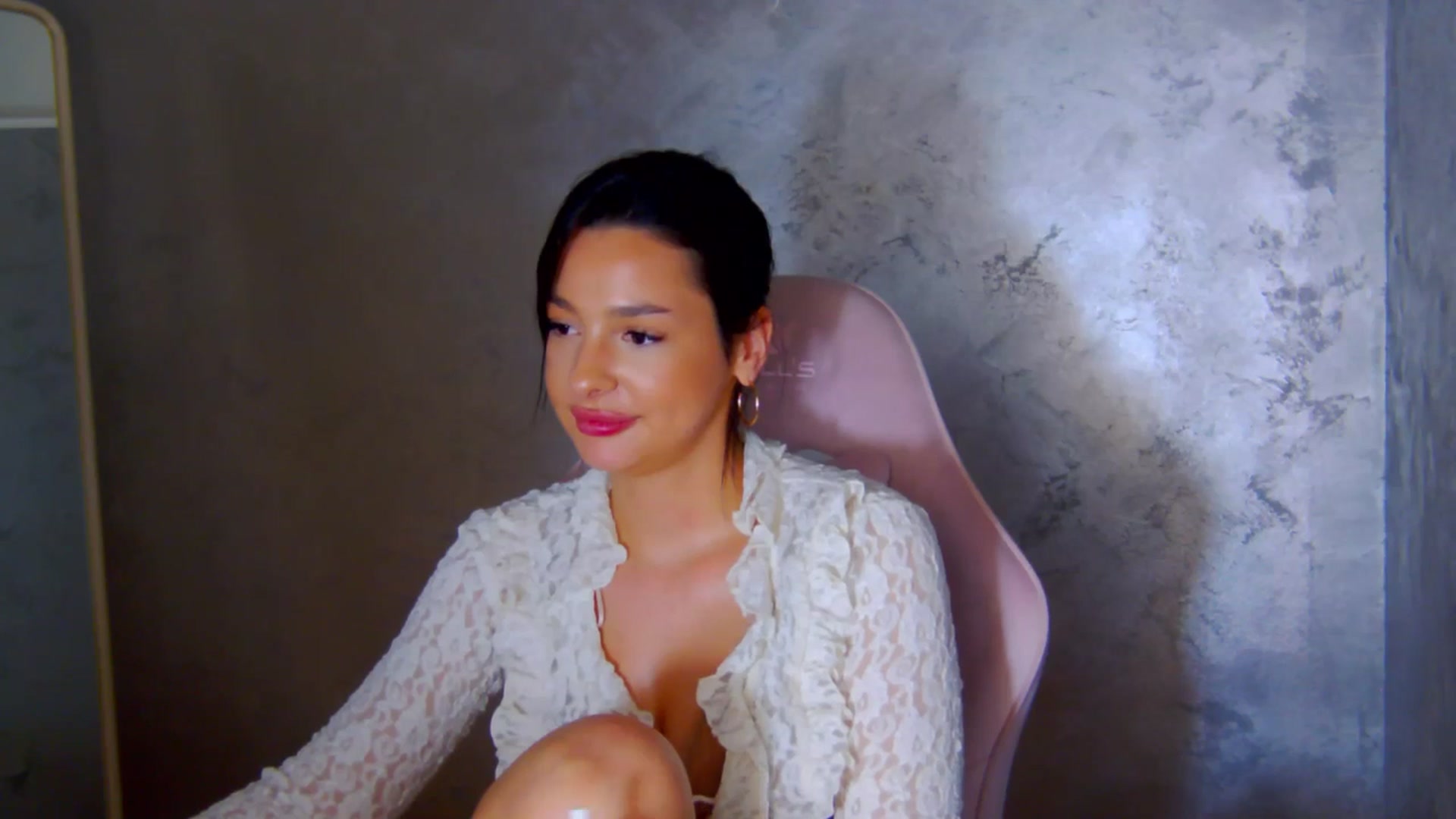 Gallery image thumbnail from WonderWomann's myfreecams stream on, 02/20/2026, 20:16 image 13 of 20