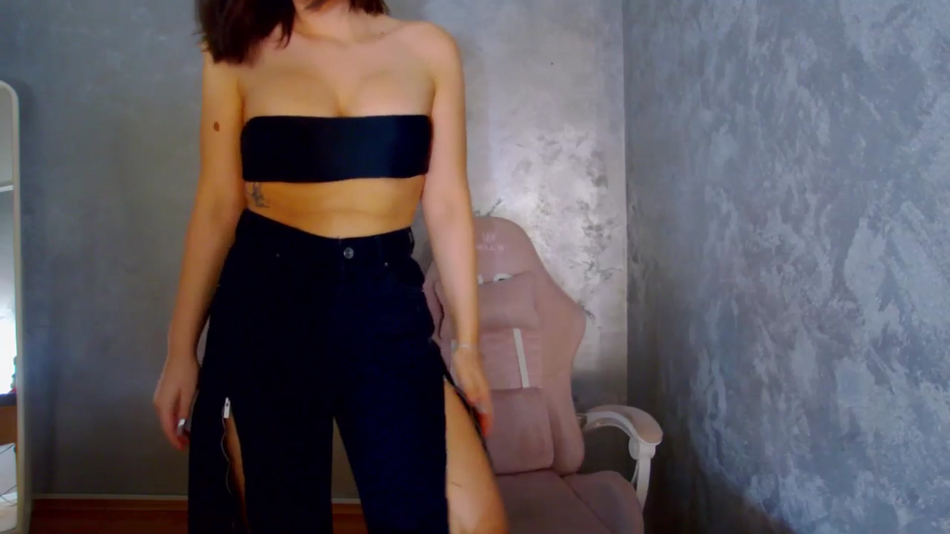 Gallery image thumbnail from WonderWomann's myfreecams stream on, 02/22/2026, 17:08 image 8 of 20
