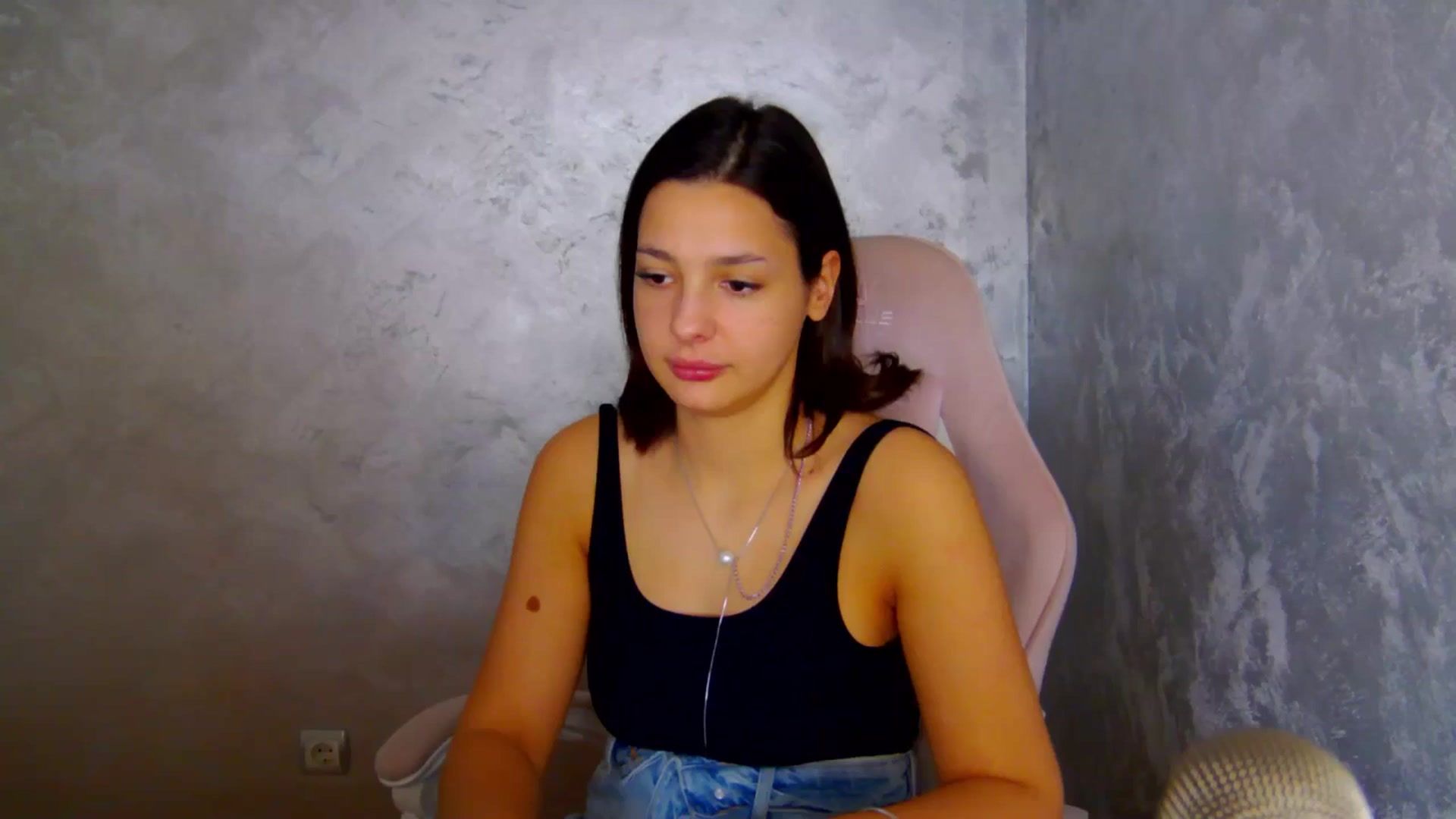 Gallery image thumbnail from WonderWomann's myfreecams stream on, 02/25/2026, 16:01 image 19 of 20