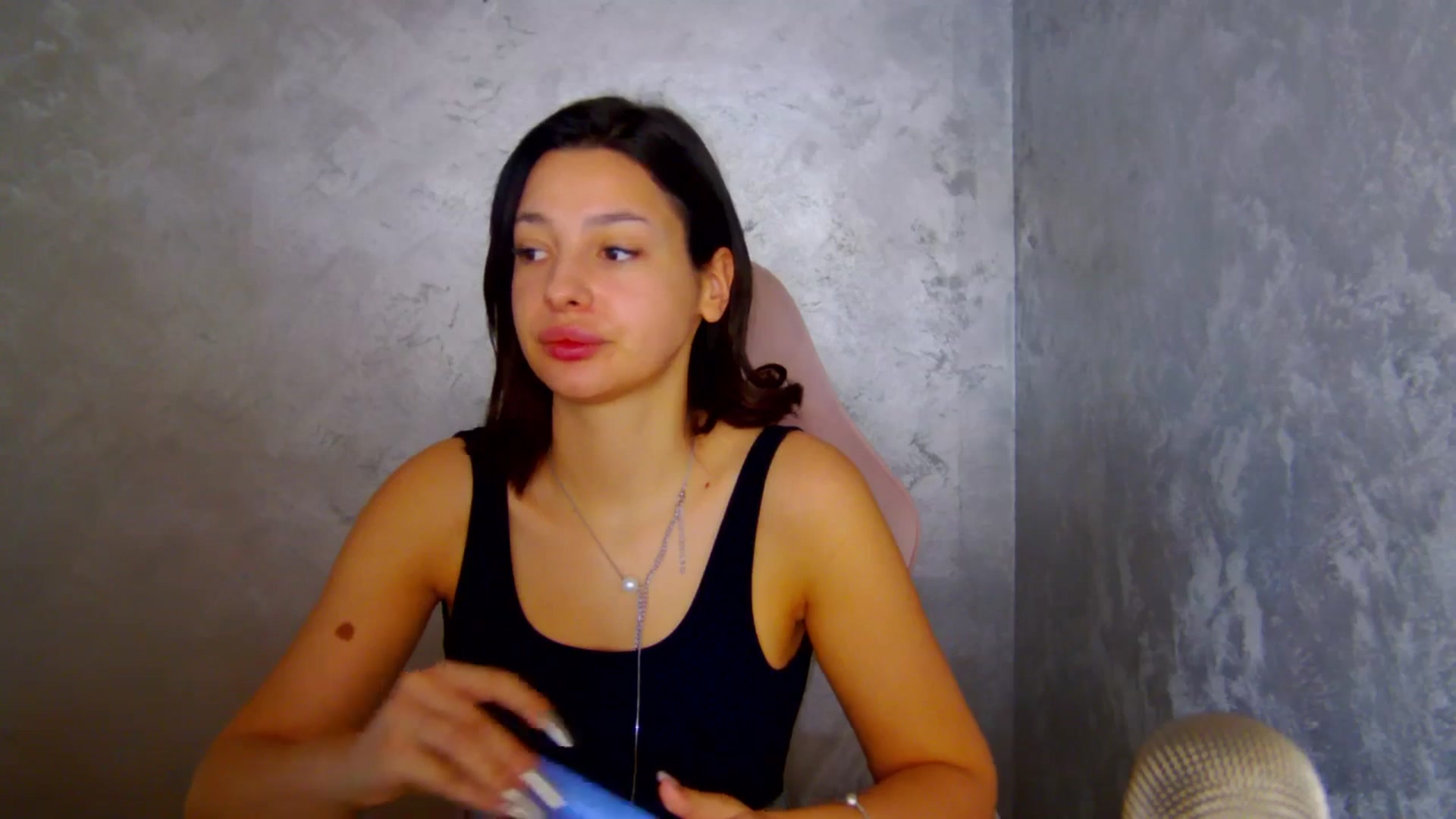 Gallery image thumbnail from WonderWomann's myfreecams stream on, 02/25/2026, 16:01 image 5 of 20