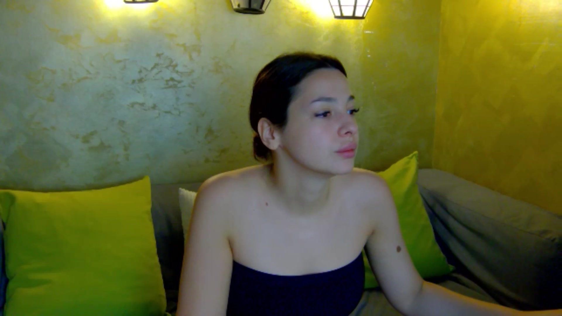 Gallery image thumbnail from WonderWomann's myfreecams stream on, 02/26/2026, 15:04 image 10 of 20