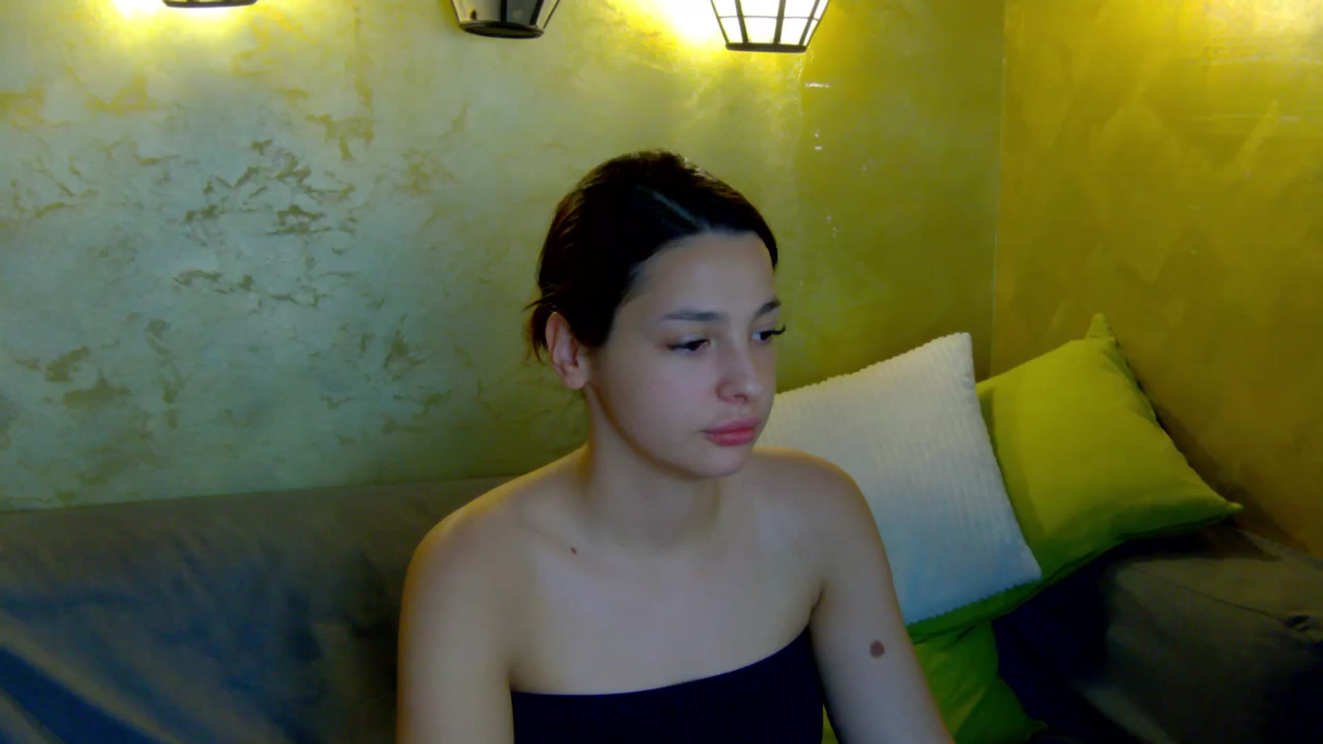 Gallery image thumbnail from WonderWomann's myfreecams stream on, 02/26/2026, 19:24 image 9 of 20