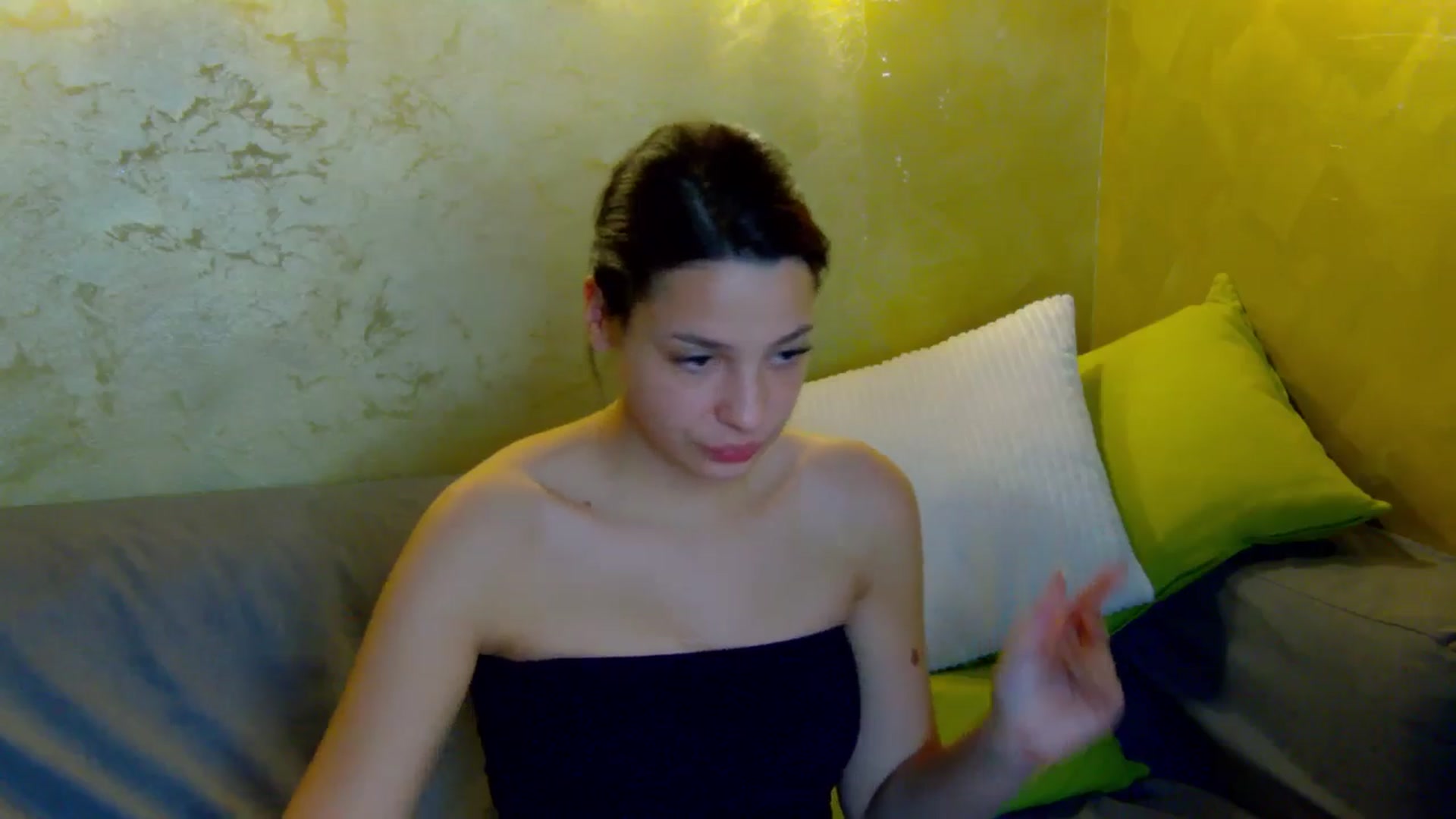 Gallery image thumbnail from WonderWomann's myfreecams stream on, 02/26/2026, 19:24 image 19 of 20