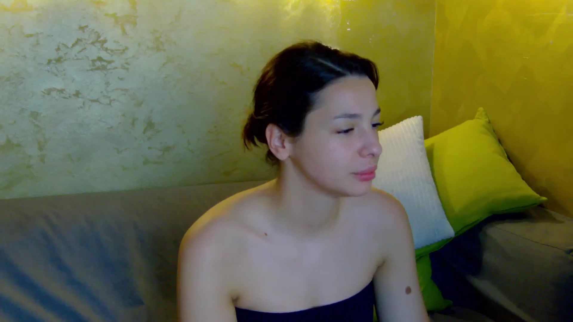 Gallery image thumbnail from WonderWomann's myfreecams stream on, 02/26/2026, 19:24 image 18 of 20