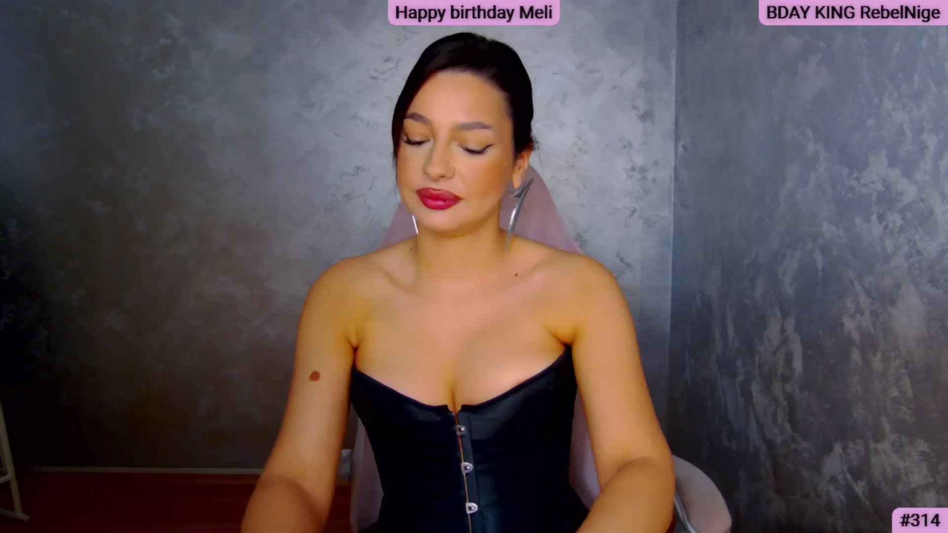 Gallery image thumbnail from WonderWomann's myfreecams stream on, 02/27/2026, 16:39 image 3 of 20
