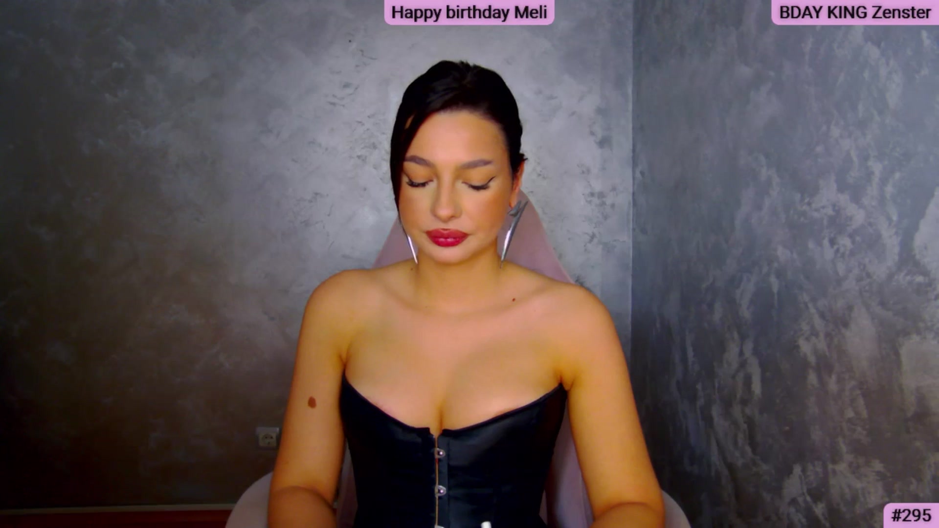 Gallery image thumbnail from WonderWomann's myfreecams stream on, 02/27/2026, 16:39 image 11 of 20