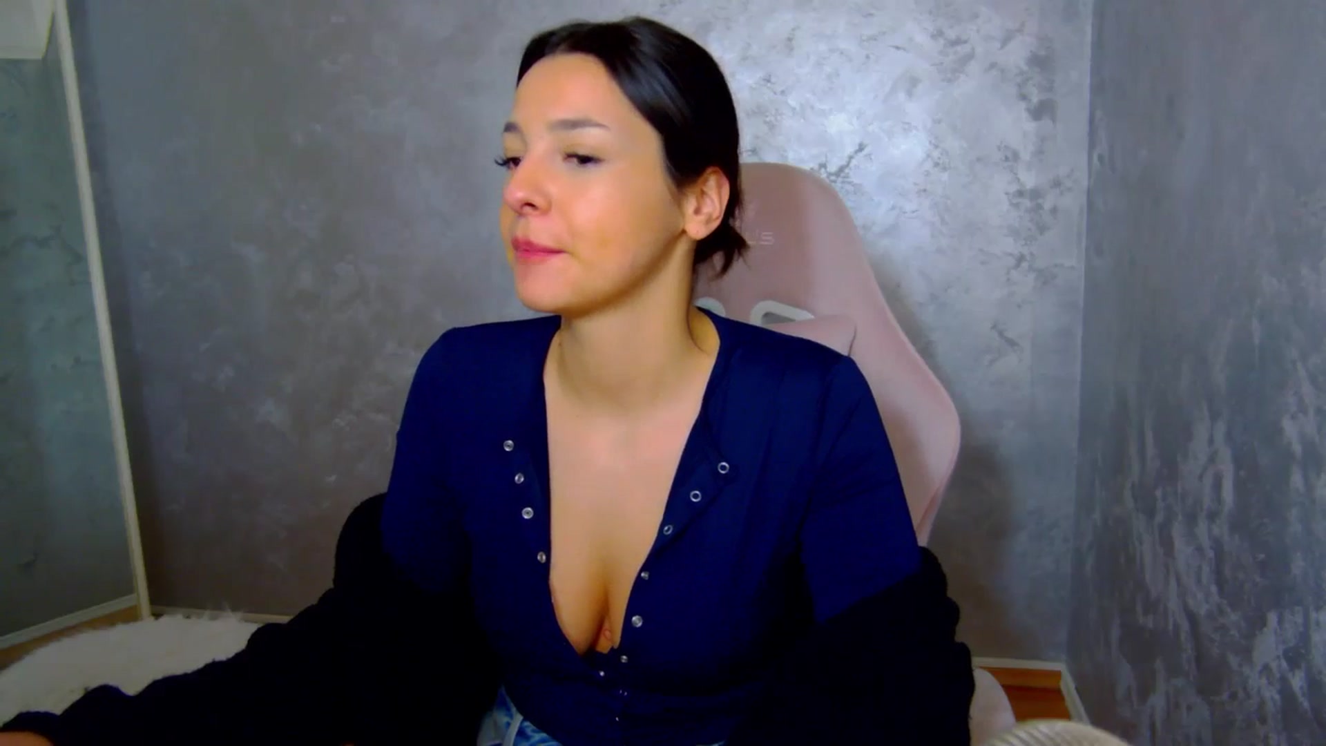 Gallery image thumbnail from WonderWomann's myfreecams stream on, 03/03/2026, 18:37 image 2 of 20