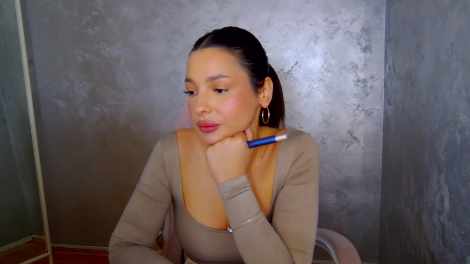 Gallery image thumbnail from WonderWomann's myfreecams stream on, 03/05/2026, 16:03 image 8 of 20