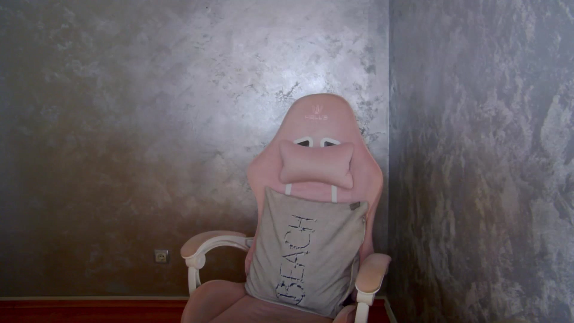 Gallery image thumbnail from WonderWomann's myfreecams stream on, 03/06/2026, 14:49 image 13 of 20