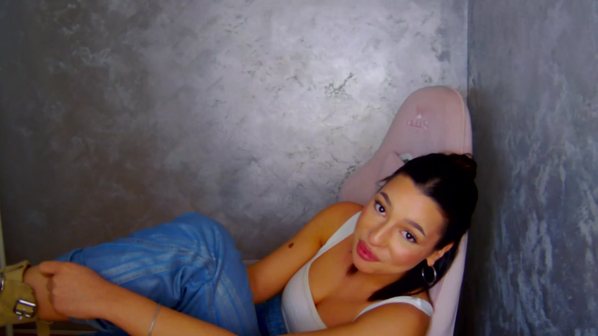 Gallery image thumbnail from WonderWomann's myfreecams stream on, 03/07/2026, 19:41 image 11 of 20