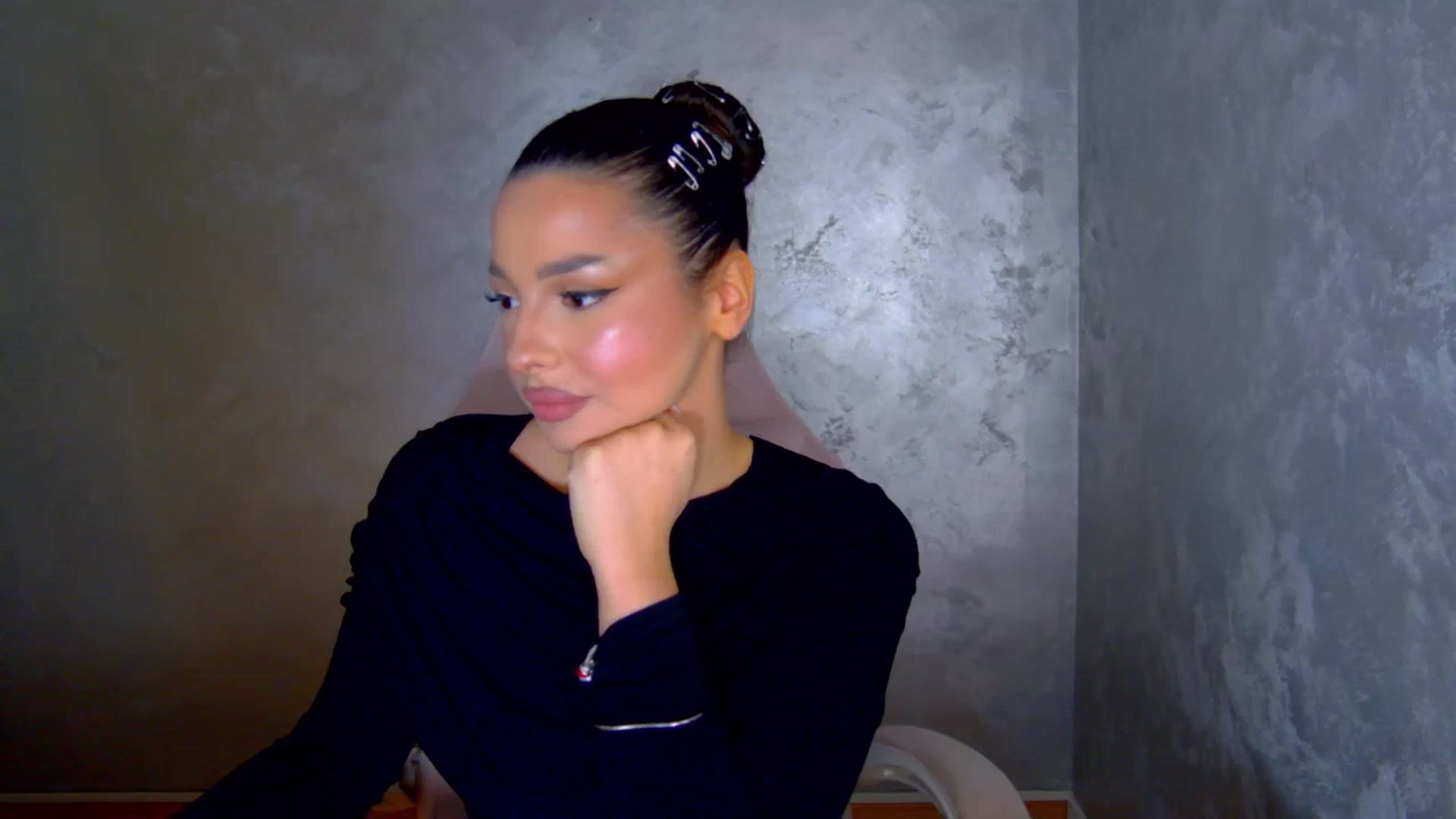 Gallery image thumbnail from WonderWomann's myfreecams stream on, 03/08/2026, 16:42 image 6 of 20