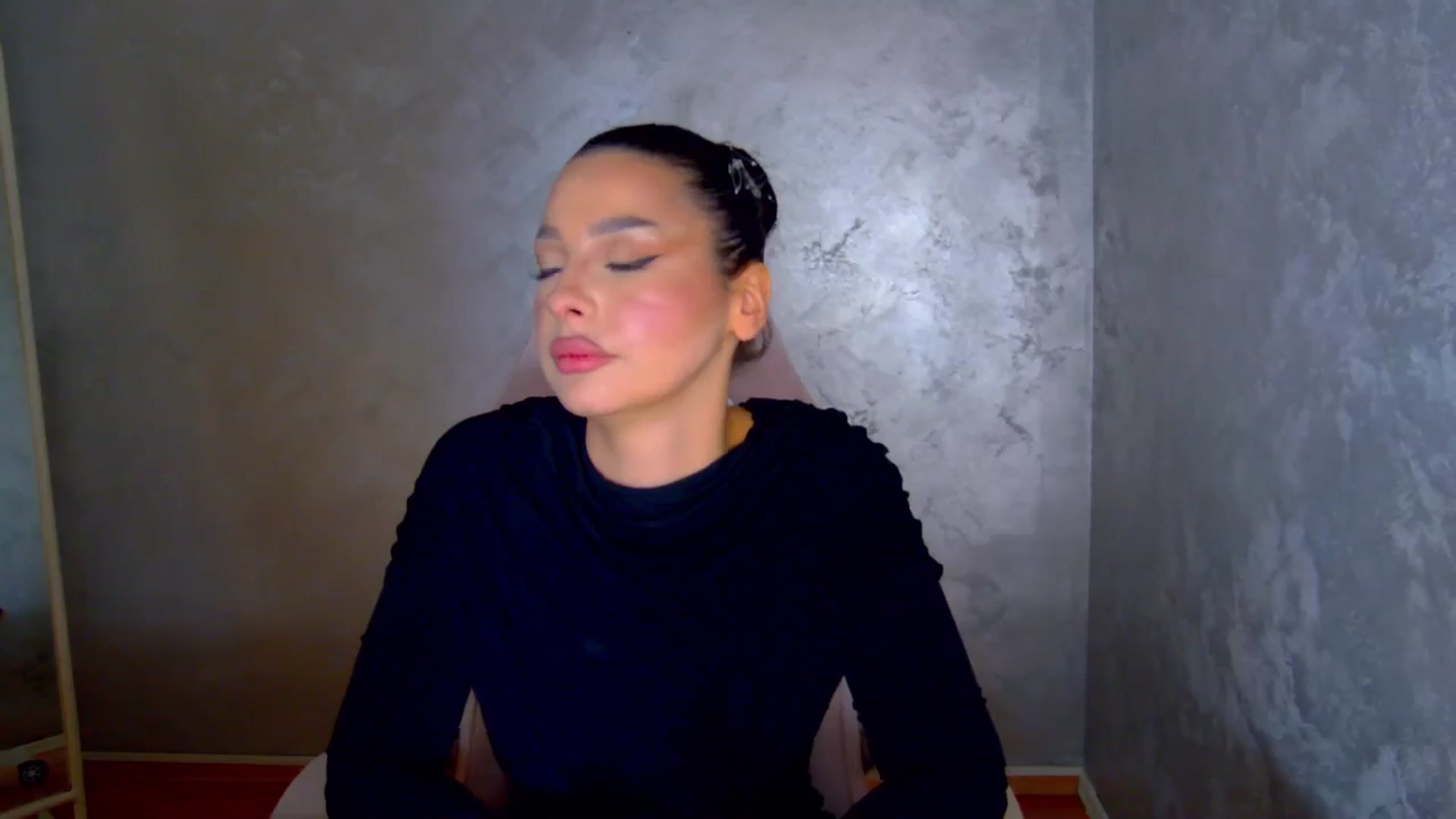 Gallery image thumbnail from WonderWomann's myfreecams stream on, 03/08/2026, 19:38 image 16 of 20