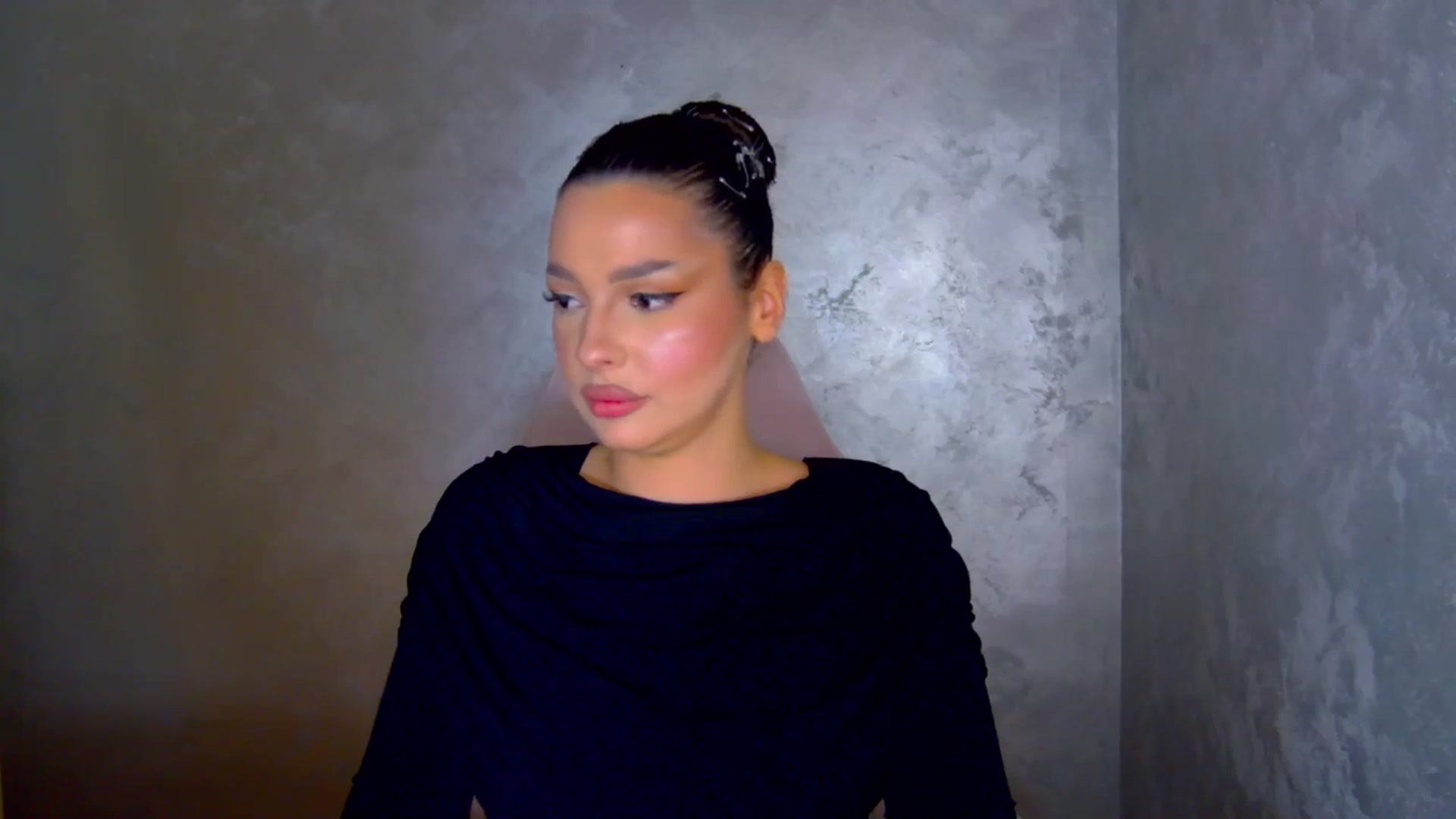 Gallery image thumbnail from WonderWomann's myfreecams stream on, 03/08/2026, 19:38 image 6 of 20