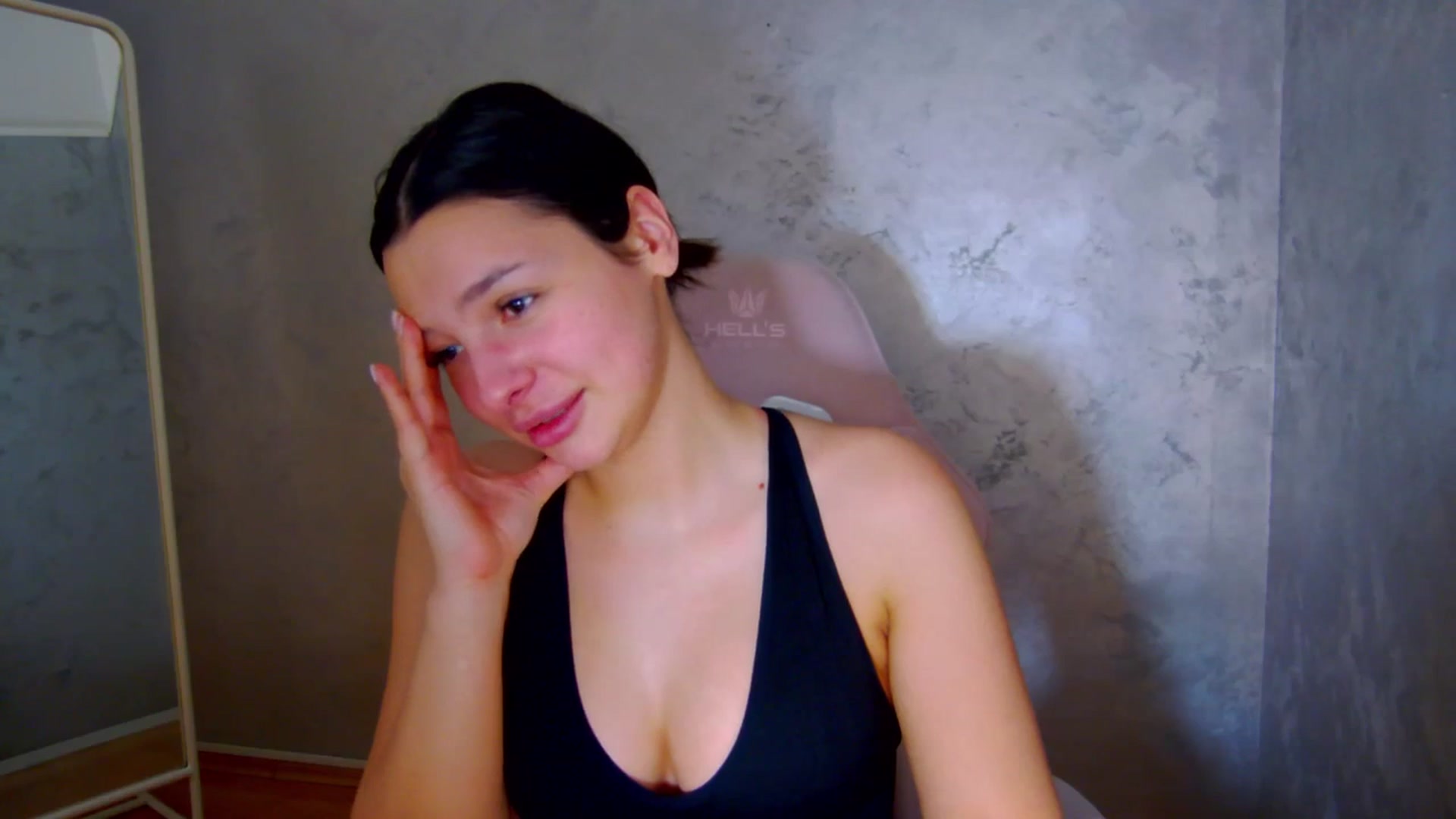 Gallery image thumbnail from WonderWomann's myfreecams stream on, 03/09/2026, 20:05 image 17 of 20