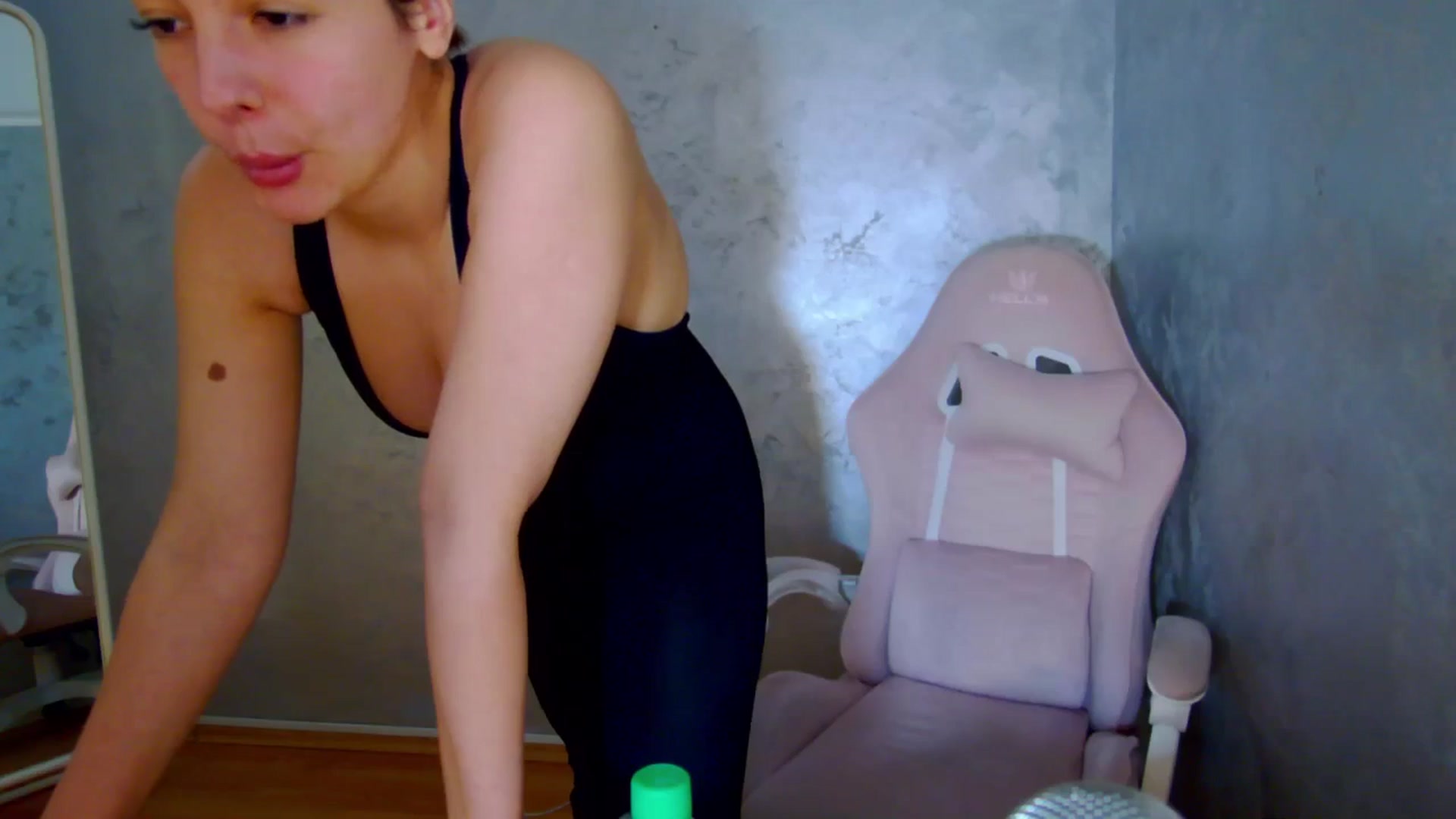 Gallery image thumbnail from WonderWomann's myfreecams stream on, 03/09/2026, 20:05 image 9 of 20