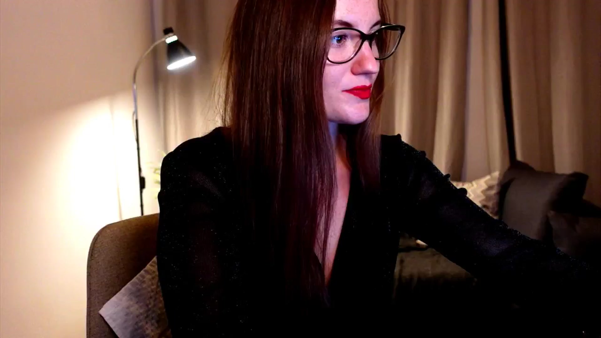 Gallery image thumbnail from Wonderr_Woman's myfreecams stream on, 09/27/2024, 15:30 image 12 of 20
