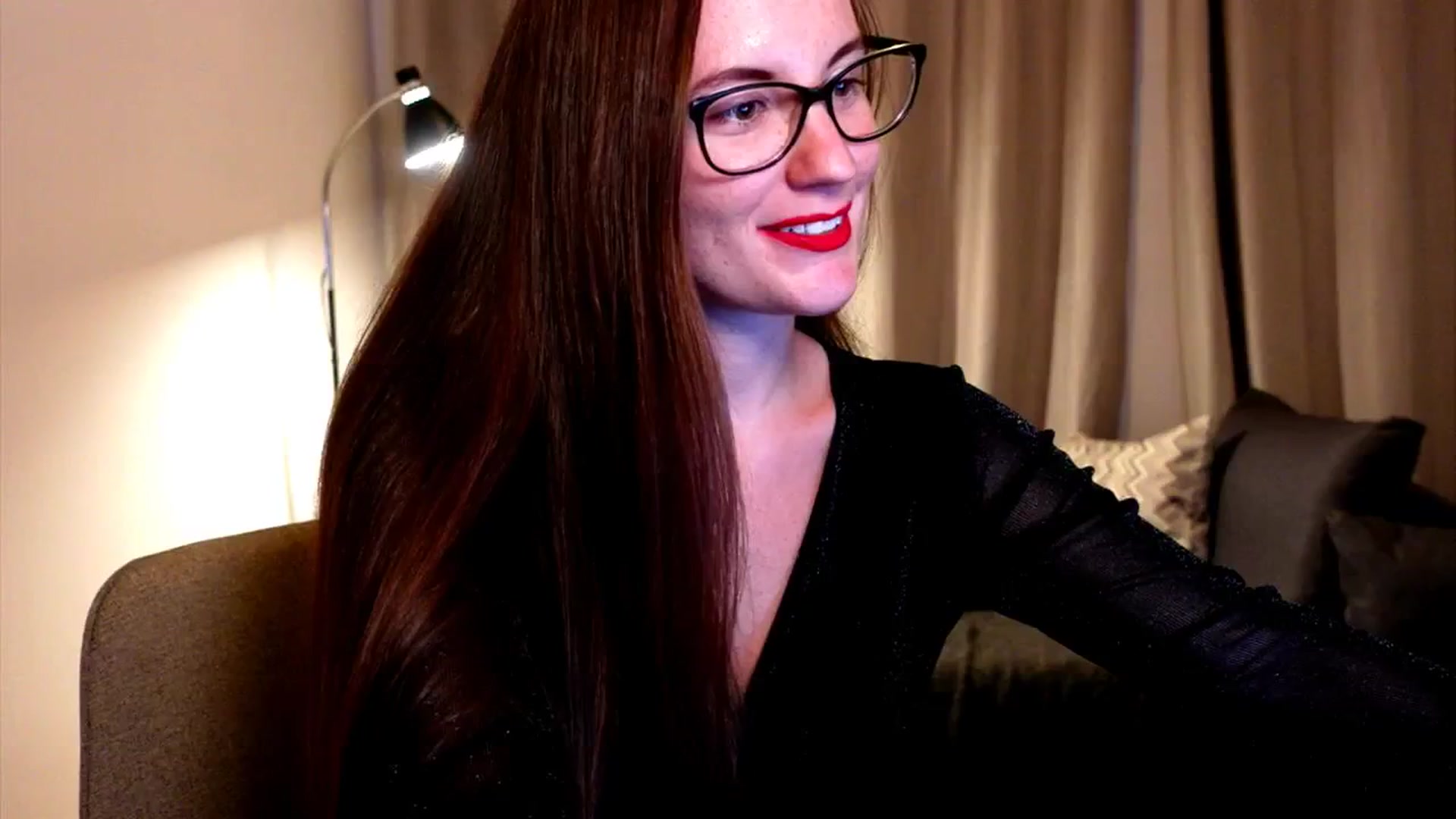 Gallery image thumbnail from Wonderr_Woman's myfreecams stream on, 09/27/2024, 15:30 image 17 of 20
