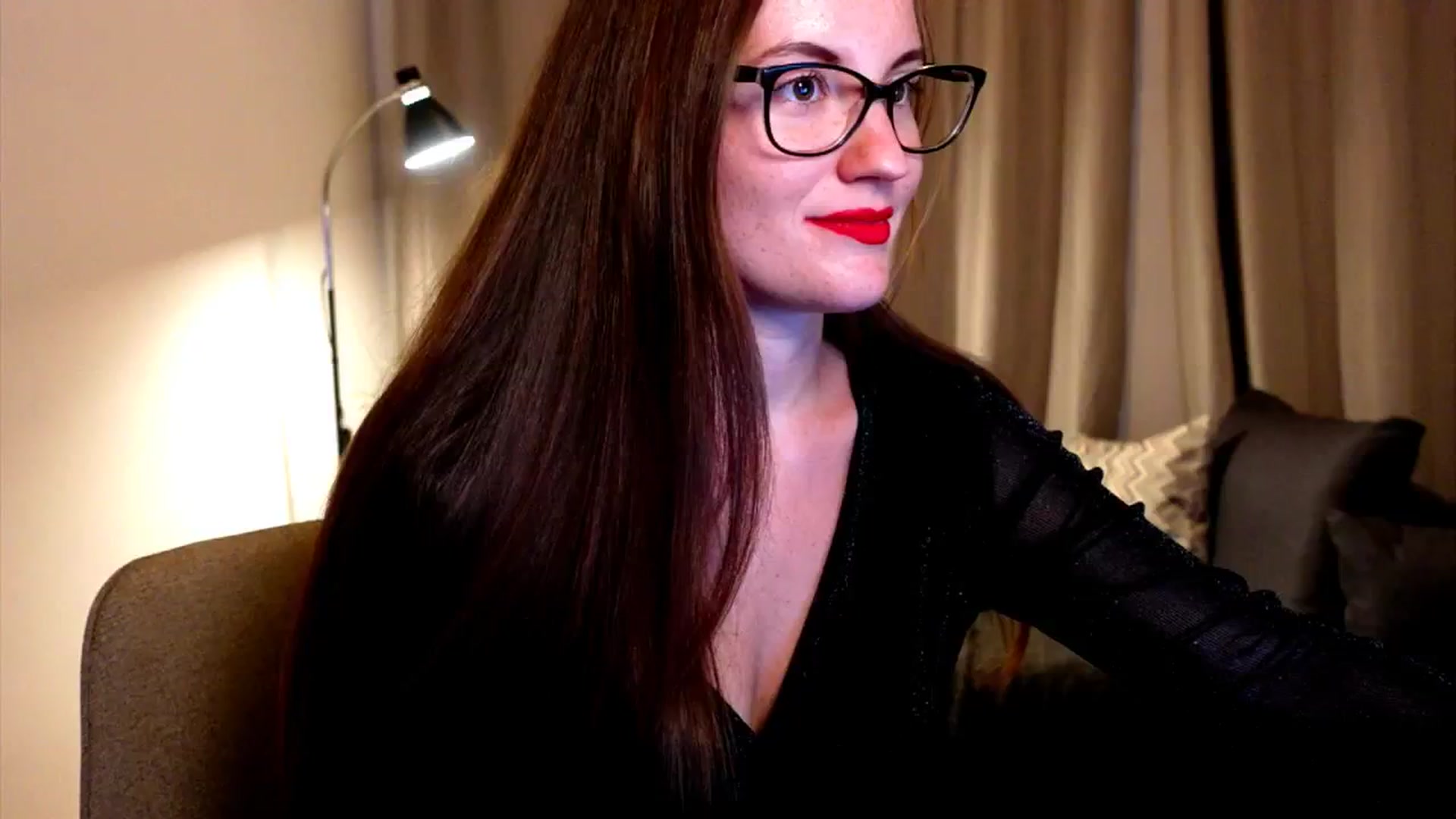Gallery image thumbnail from Wonderr_Woman's myfreecams stream on, 09/27/2024, 15:30 image 16 of 20