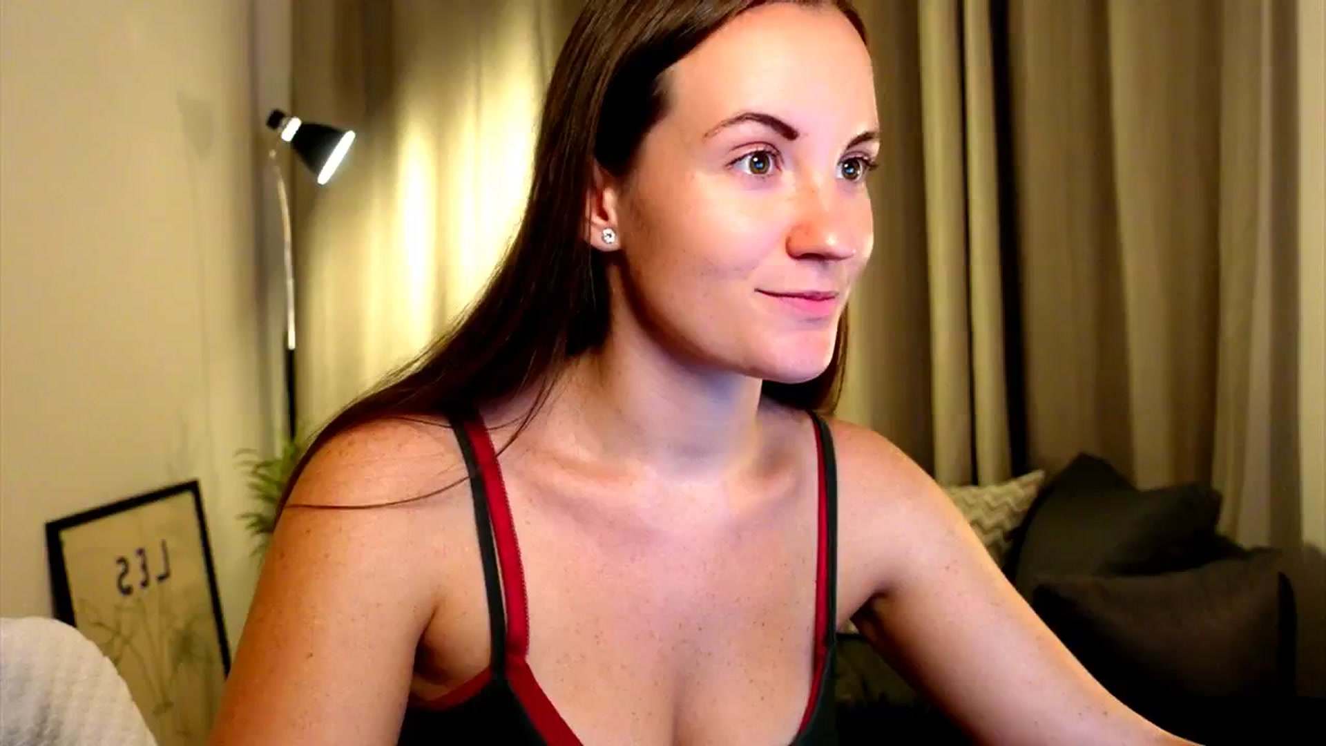 Gallery image thumbnail from Wonderr_Woman's myfreecams stream on, 10/01/2024, 12:14 image 2 of 20
