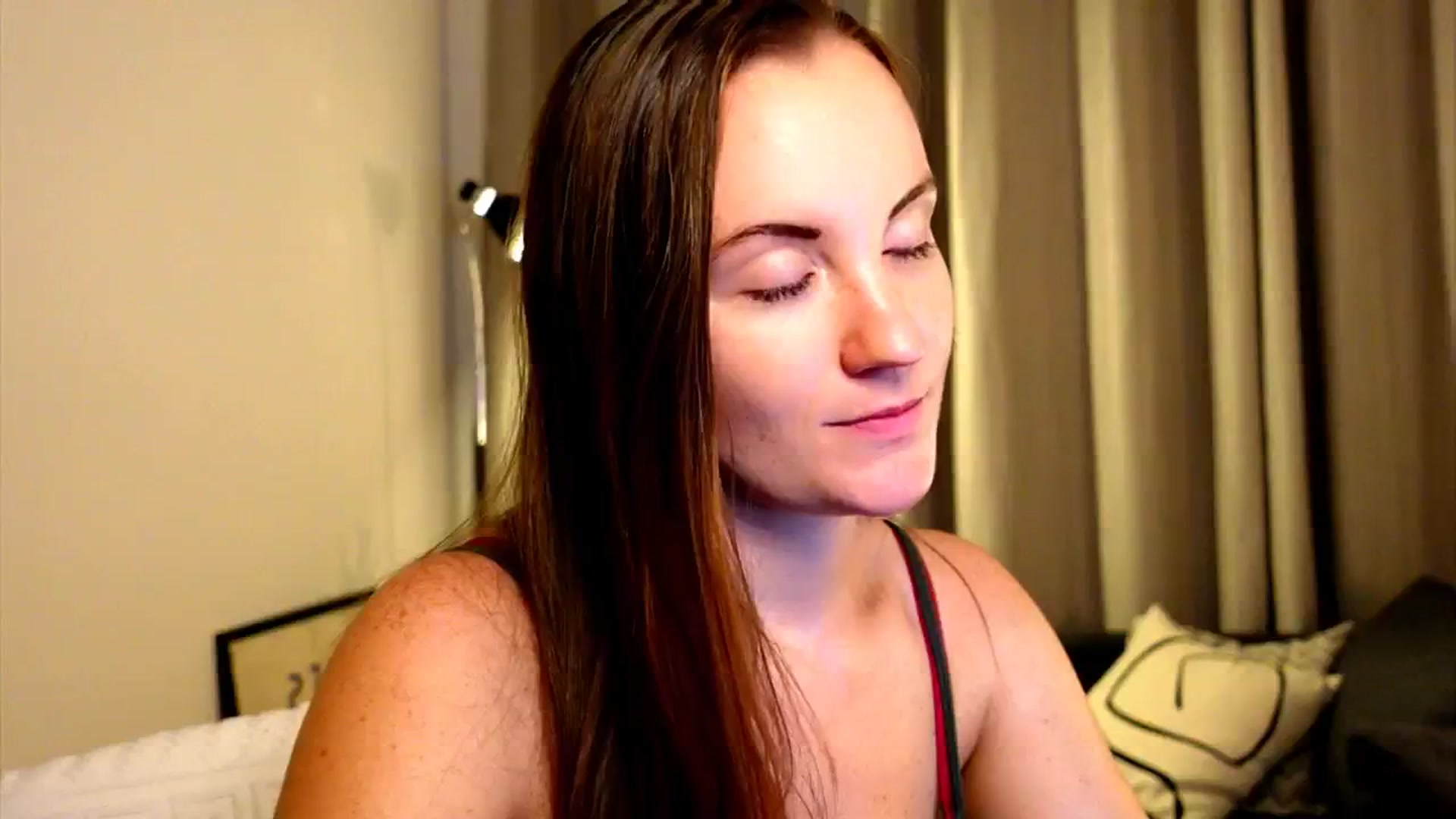 Gallery image thumbnail from Wonderr_Woman's myfreecams stream on, 10/01/2024, 13:56 image 3 of 20