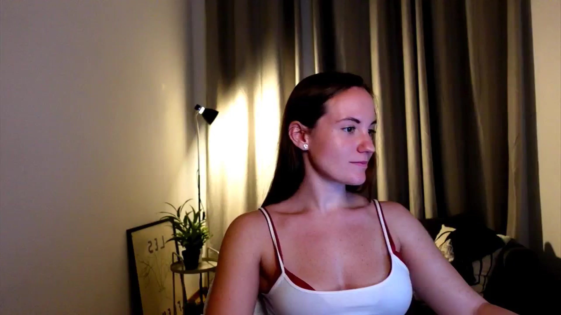 Gallery image thumbnail from Wonderr_Woman's myfreecams stream on, 10/05/2024, 14:10 image 19 of 20