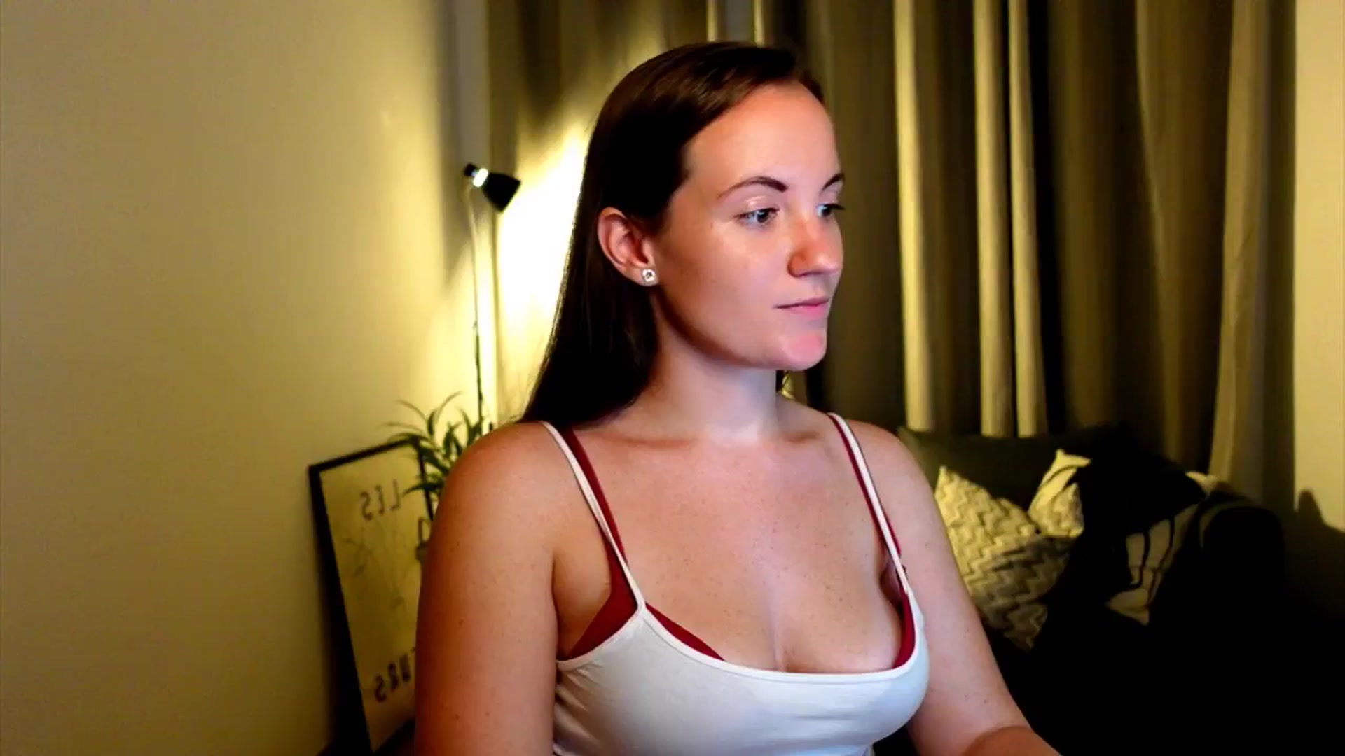 Gallery image thumbnail from Wonderr_Woman's myfreecams stream on, 10/05/2024, 14:10 image 1 of 20
