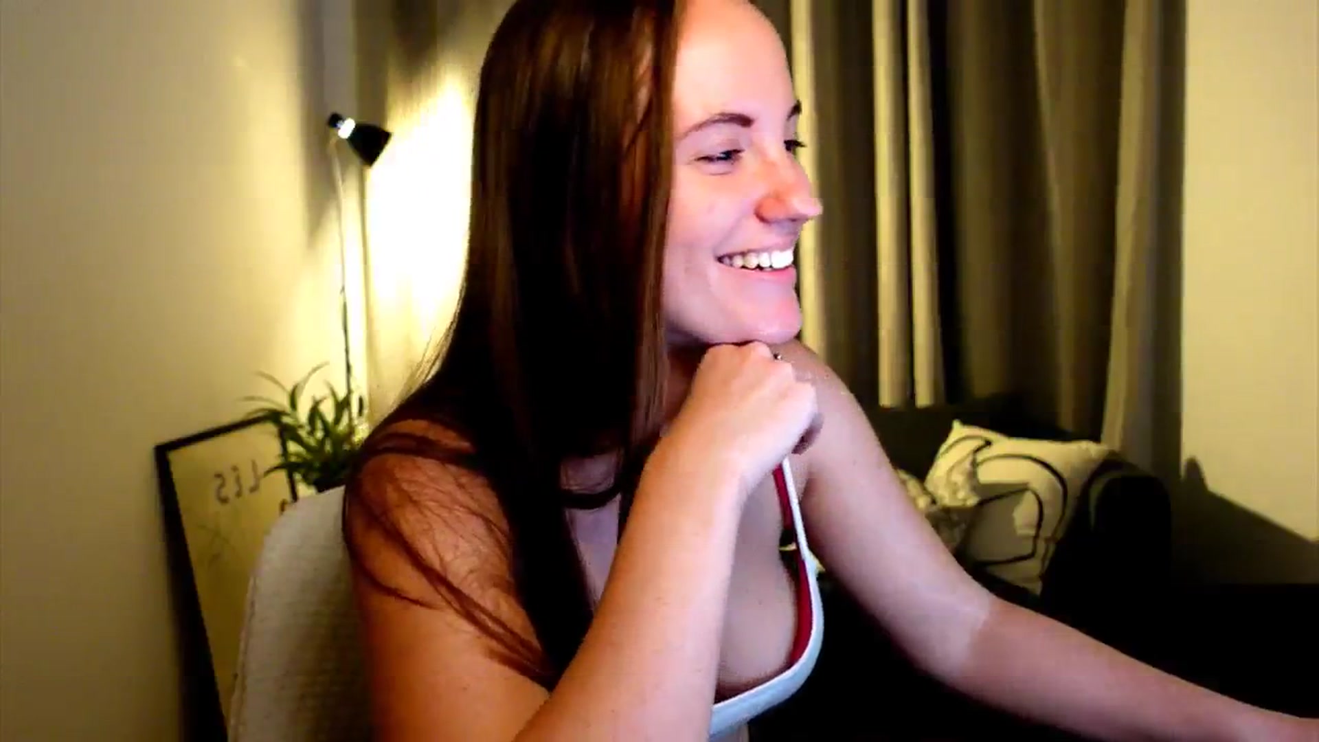 Gallery image thumbnail from Wonderr_Woman's myfreecams stream on, 10/05/2024, 15:40 image 5 of 20