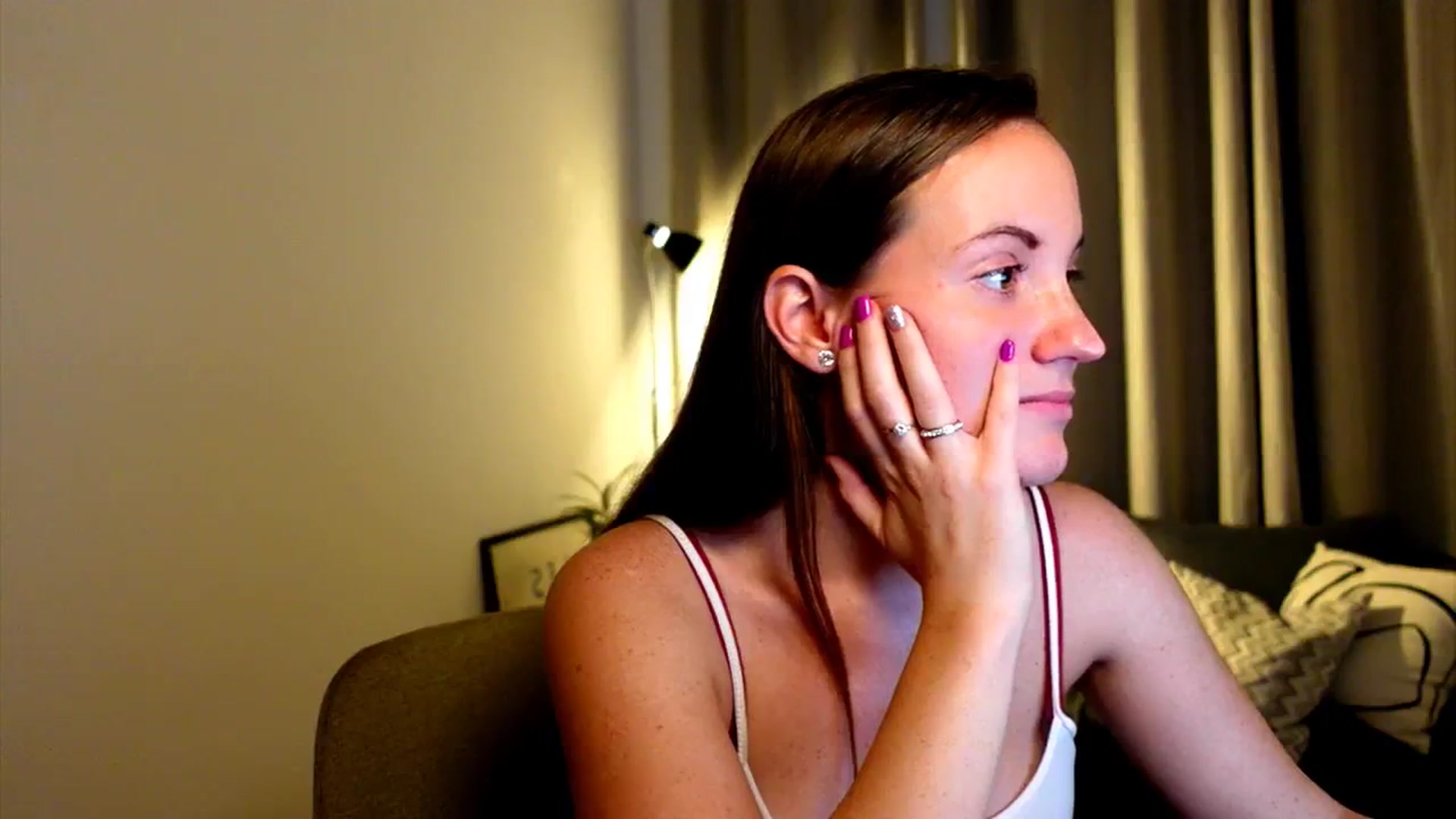 Gallery image thumbnail from Wonderr_Woman's myfreecams stream on, 10/05/2024, 17:07 image 17 of 20