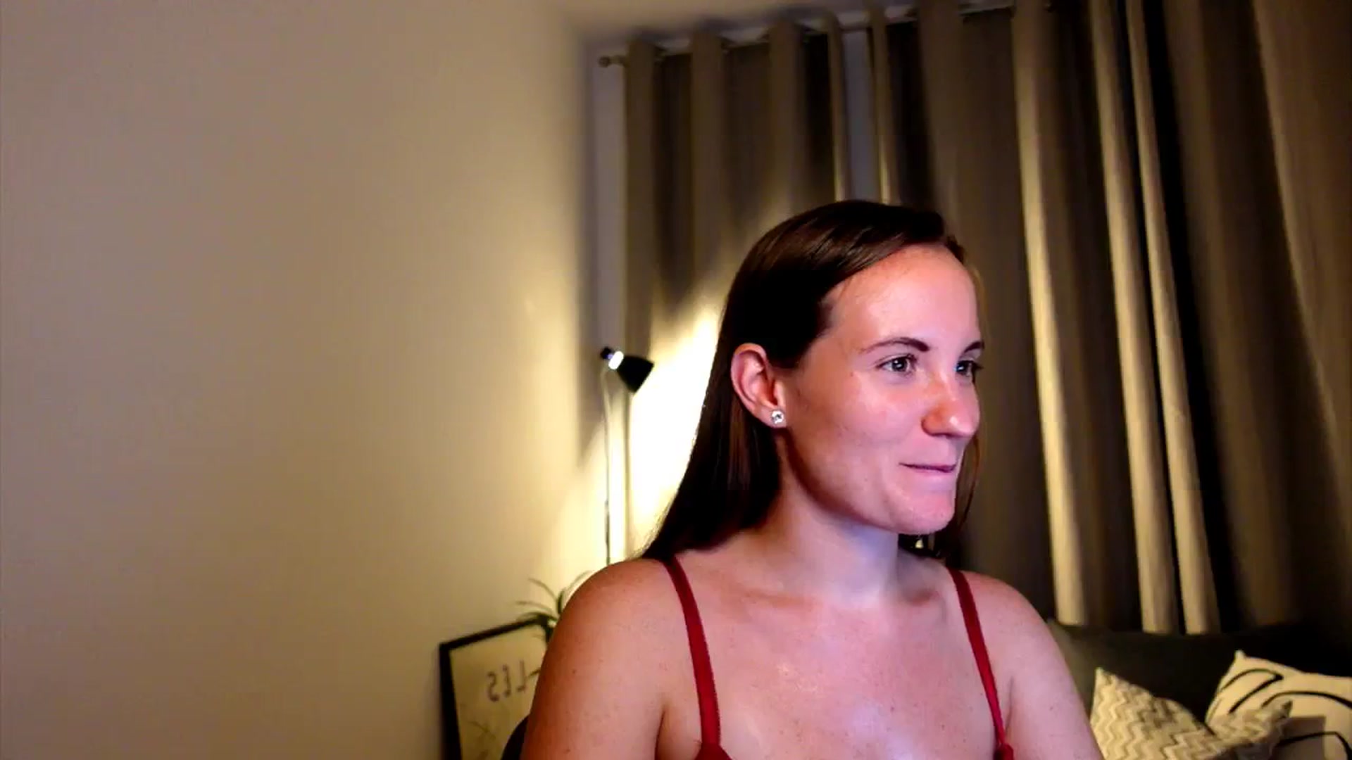 Gallery image thumbnail from Wonderr_Woman's myfreecams stream on, 10/05/2024, 17:07 image 3 of 20