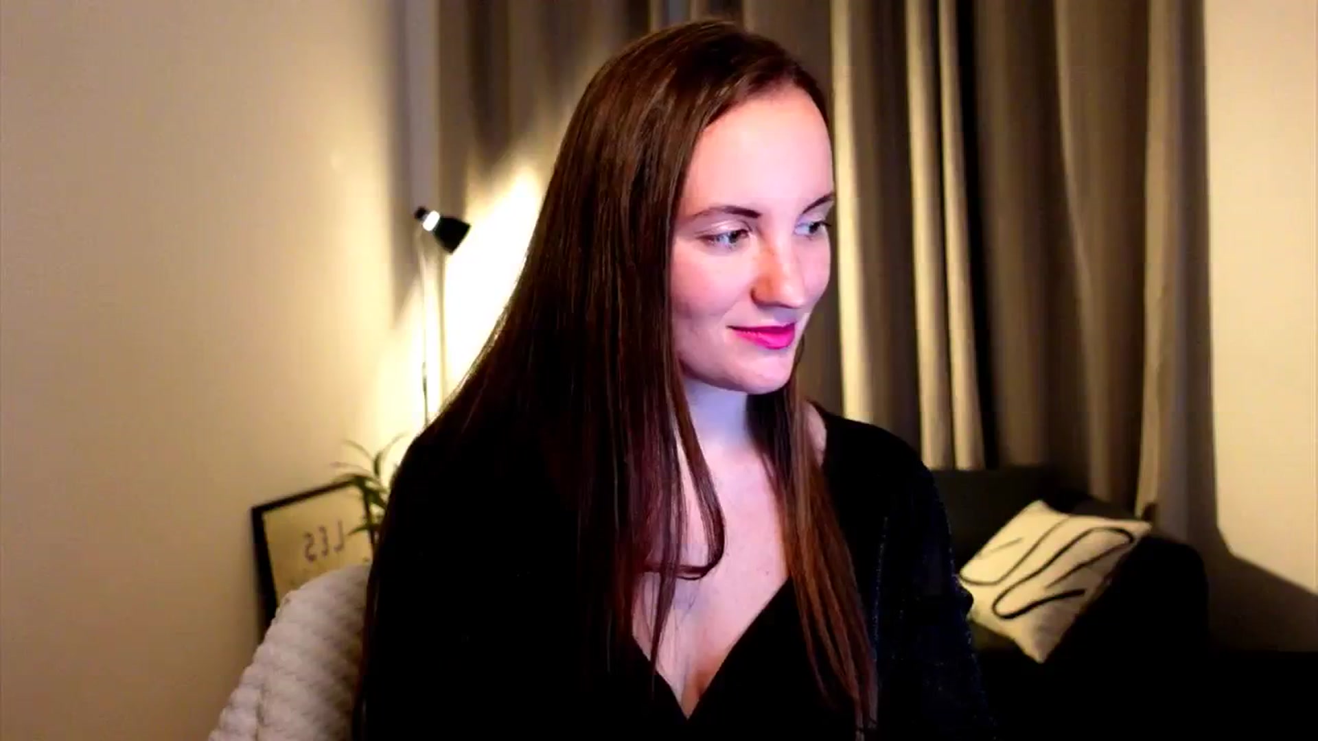 Gallery image thumbnail from Wonderr_Woman's myfreecams stream on, 10/07/2024, 20:43 image 7 of 20