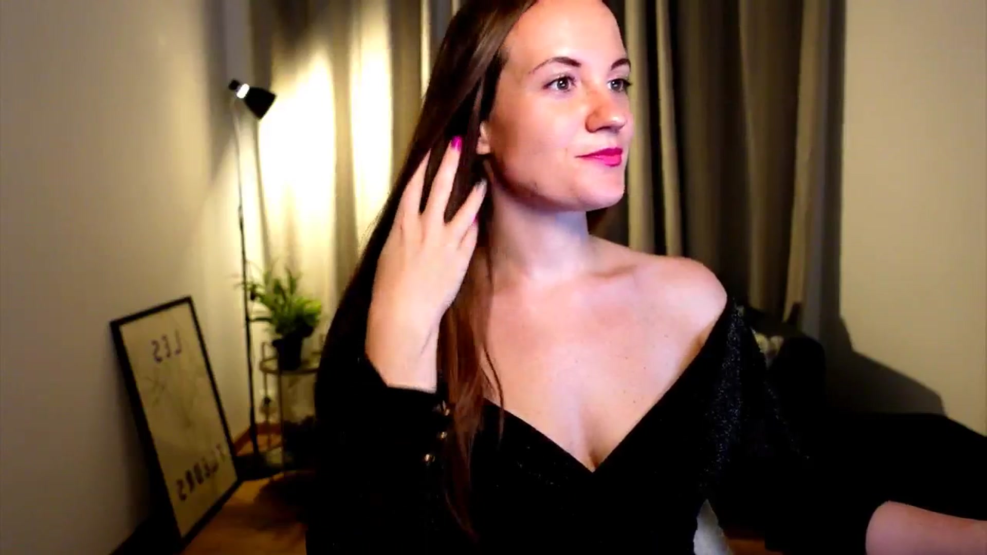 Gallery image thumbnail from Wonderr_Woman's myfreecams stream on, 10/13/2024, 15:19 image 19 of 20